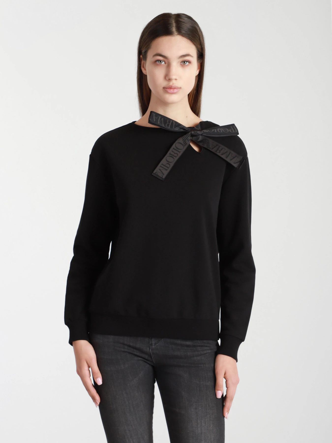 Худи и свитшоты Emporio Armani модель 3K2M7R-2J60Z-0999 Худи и свитшоты Emporio Armani модель 3K2M7R-2J60Z-0999 Фото