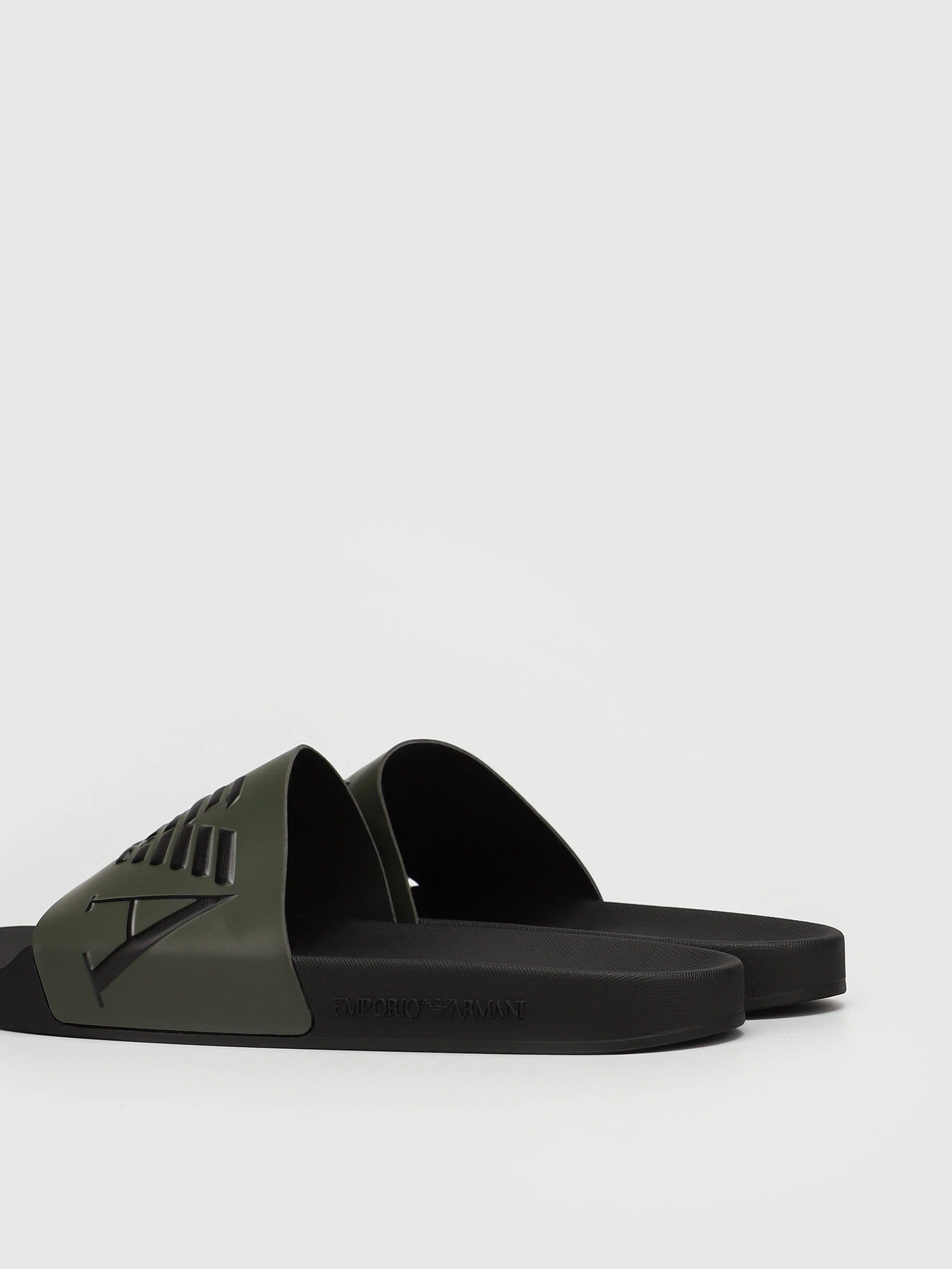 Шлёпанцы Emporio Armani модель X4PS06-XM760-N597 Фото
