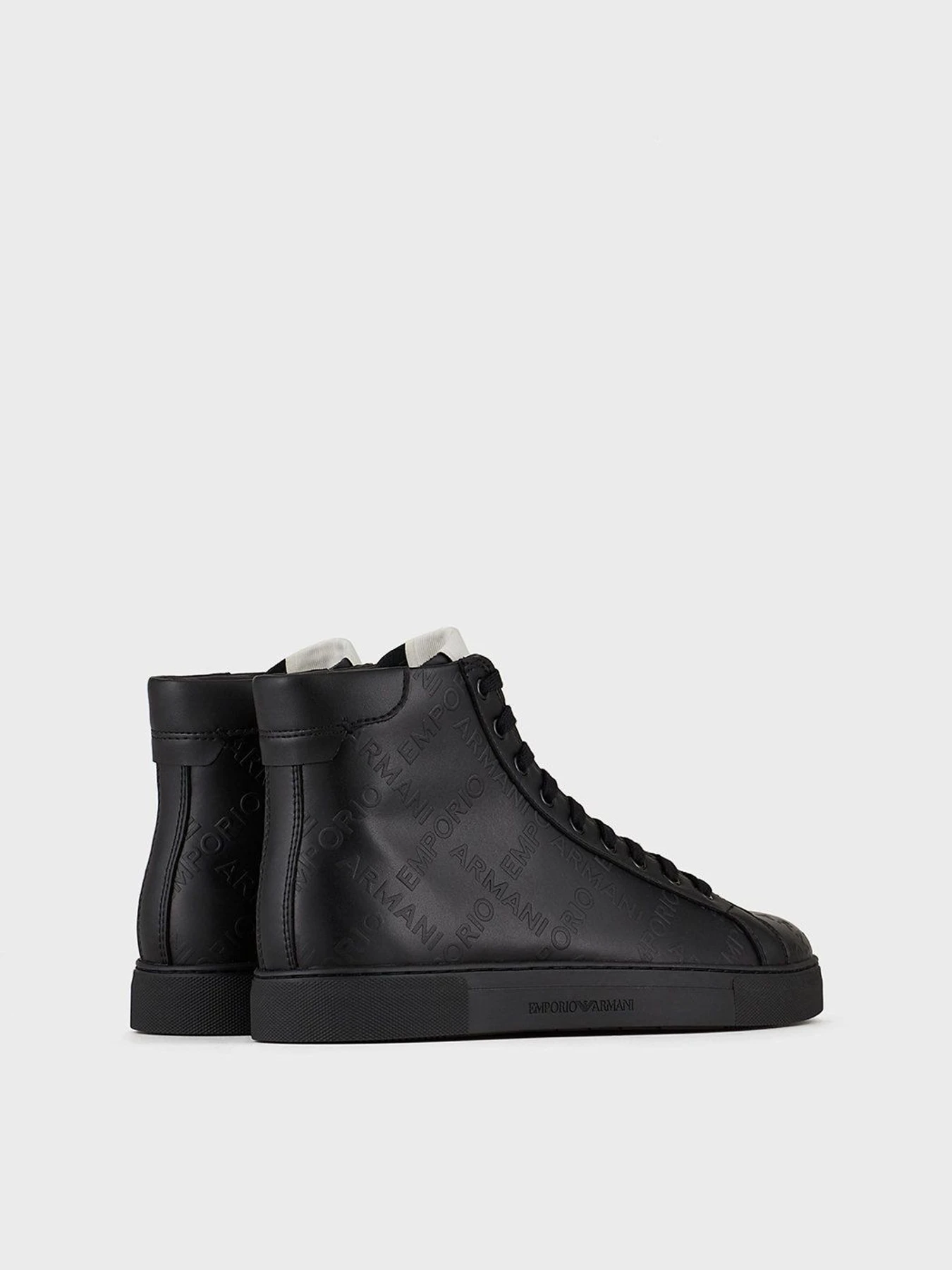 Кроссовки Emporio Armani модель X4Z099-XM994-K001 Фото
