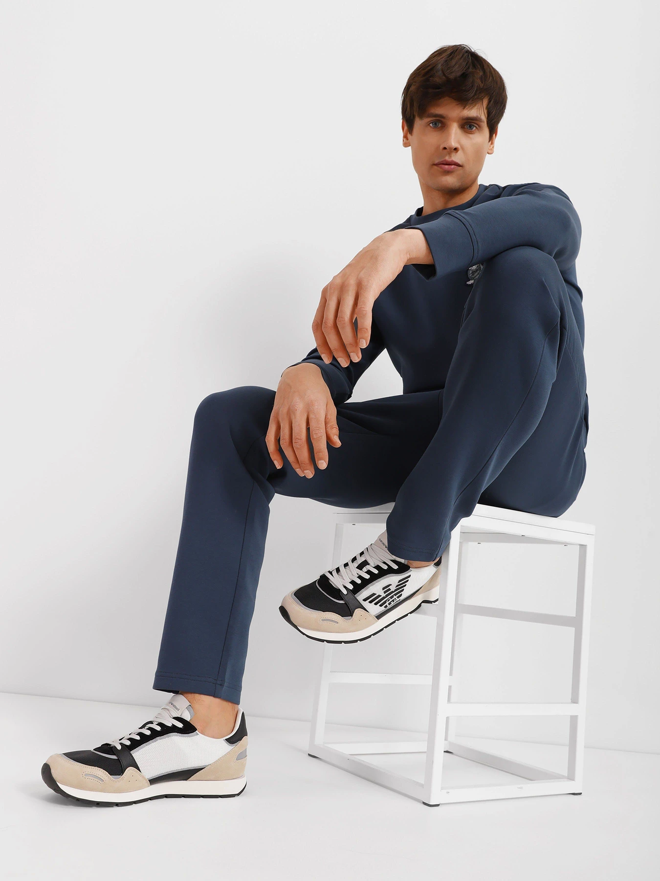 Кроссовки Emporio Armani модель X4X537-XM678-Q826 Кроссовки Emporio Armani модель X4X537-XM678-Q826 Фото