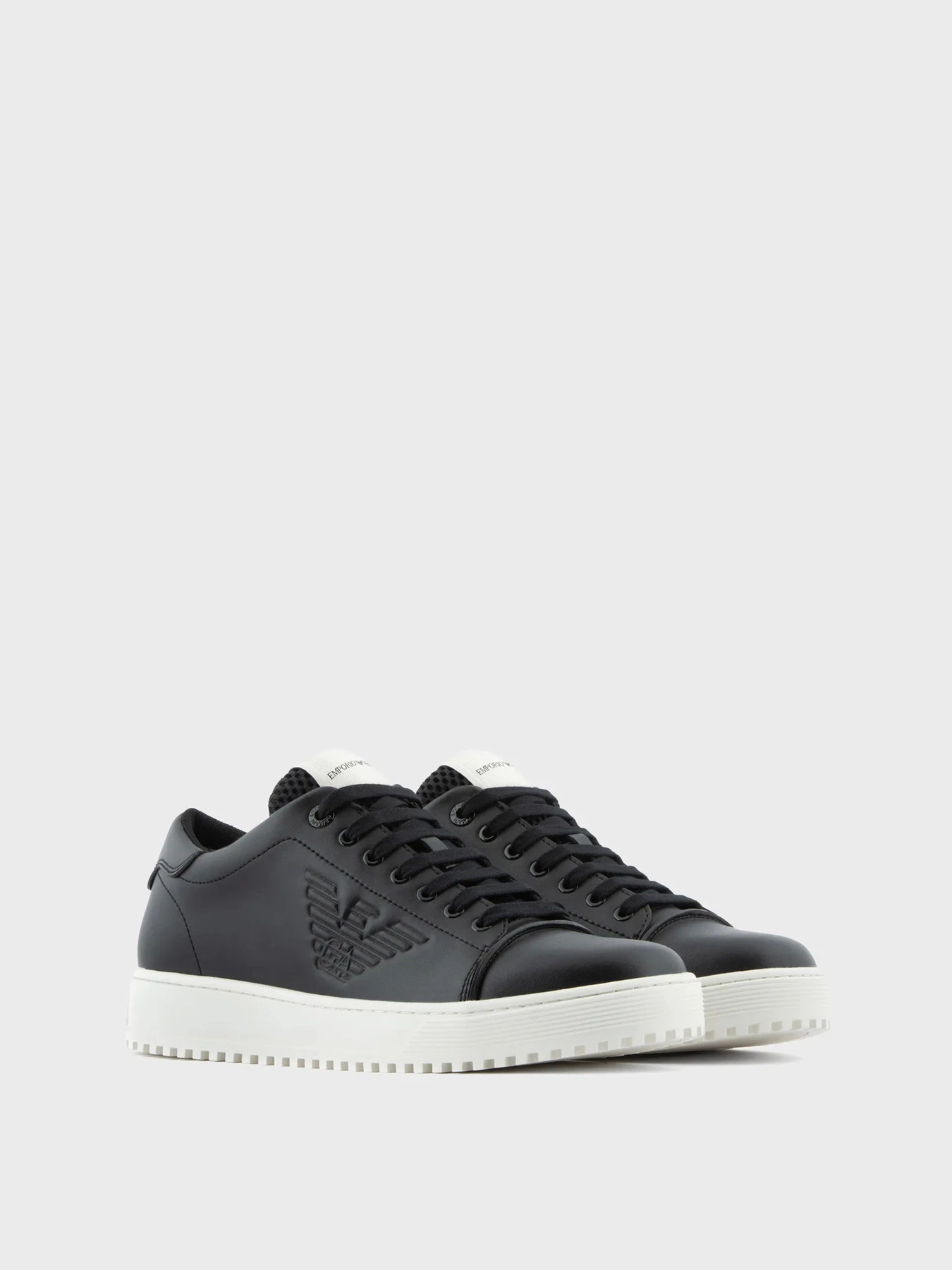 Кроссовки Emporio Armani модель X4X581-XN645-K001 Фото