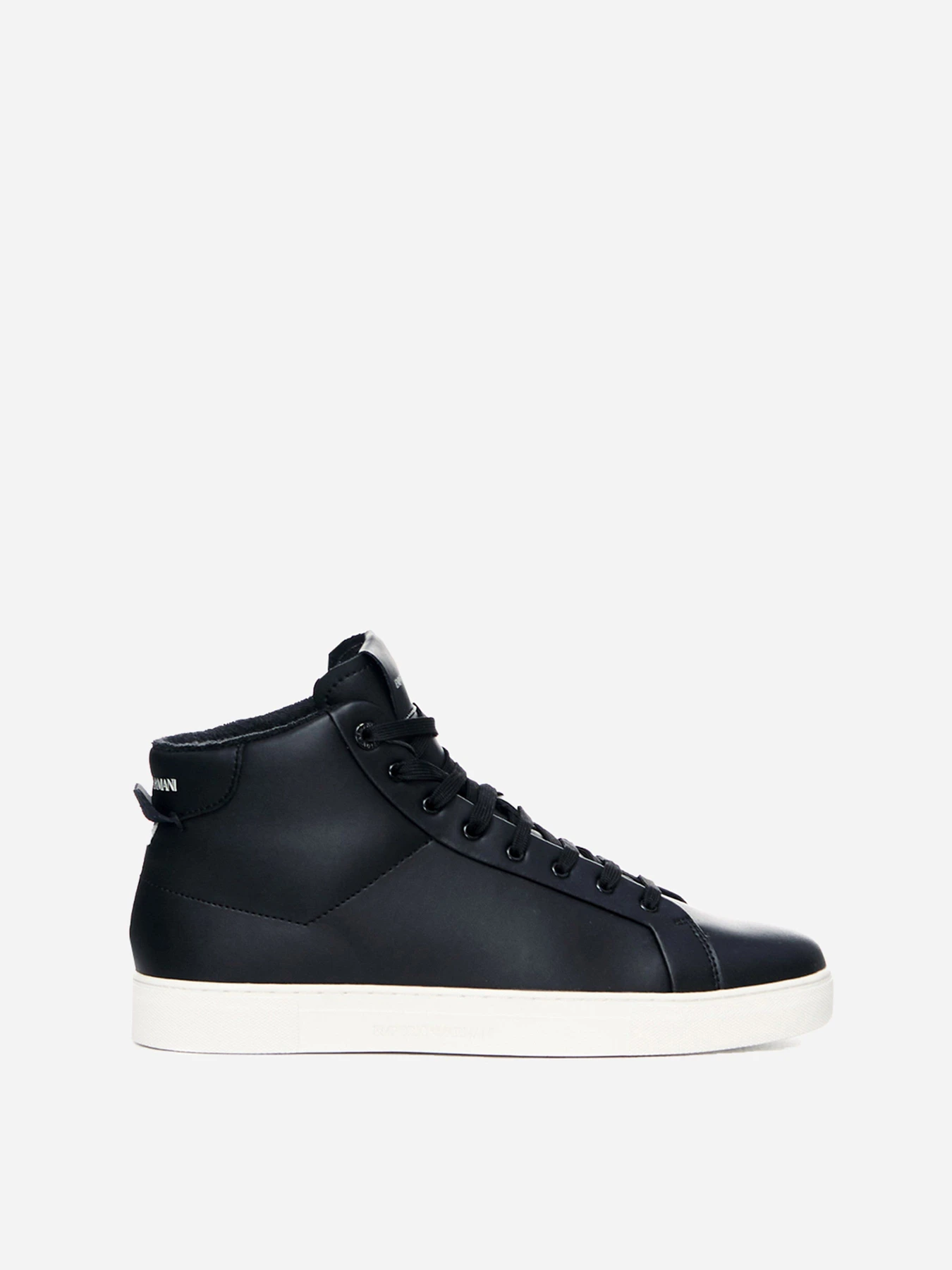 Кроссовки Emporio Armani модель X4Z112-XF662-00002 Кроссовки Emporio Armani модель X4Z112-XF662-00002 Фото