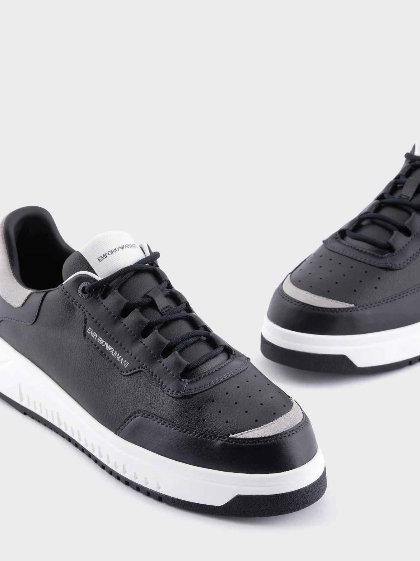 Кроссовки Emporio Armani модель X4X589-XN321-S139 Кроссовки Emporio Armani модель X4X589-XN321-S139 Фото