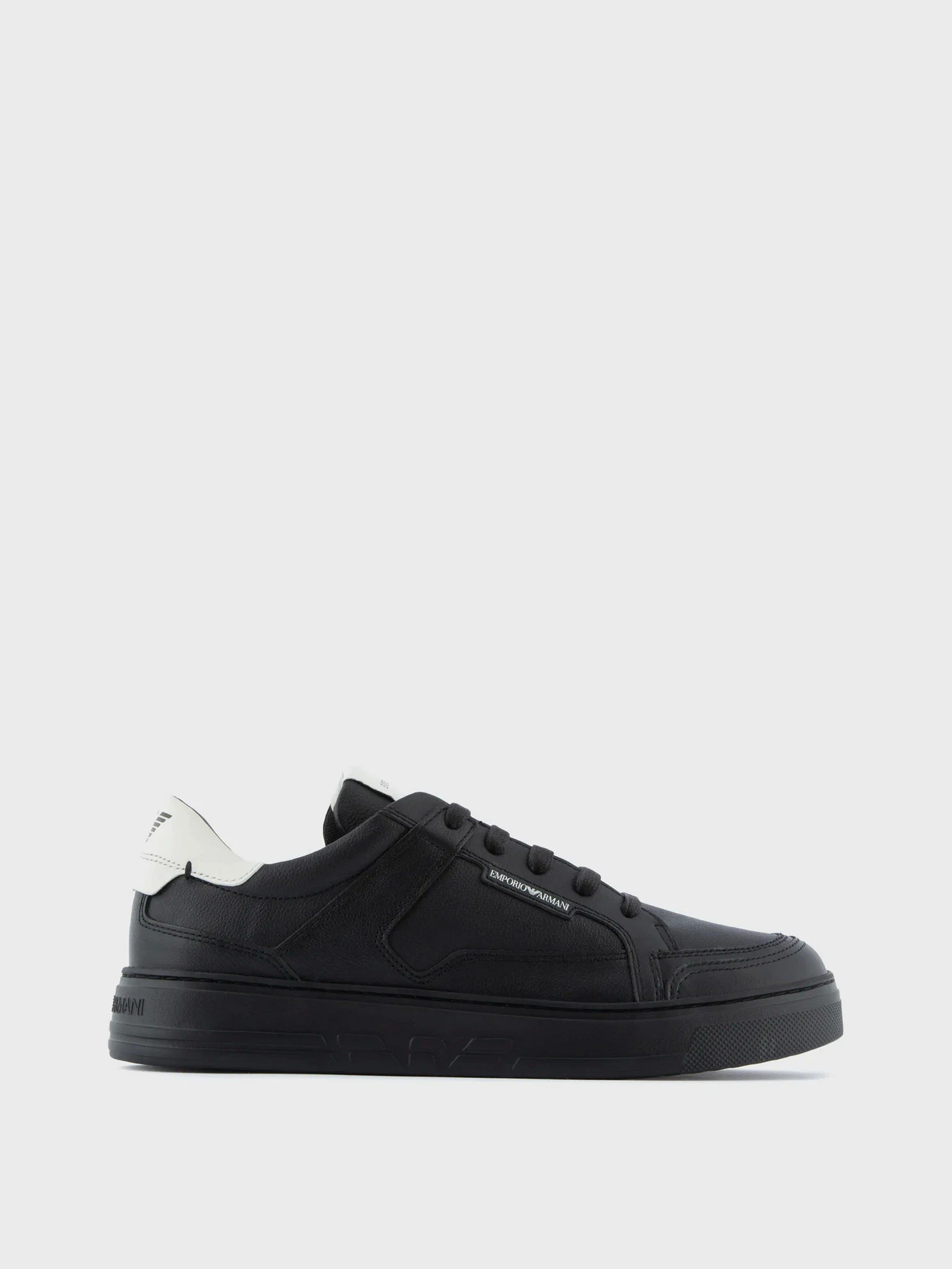 Кроссовки Emporio Armani модель X4X568-XN162-K599 Фото