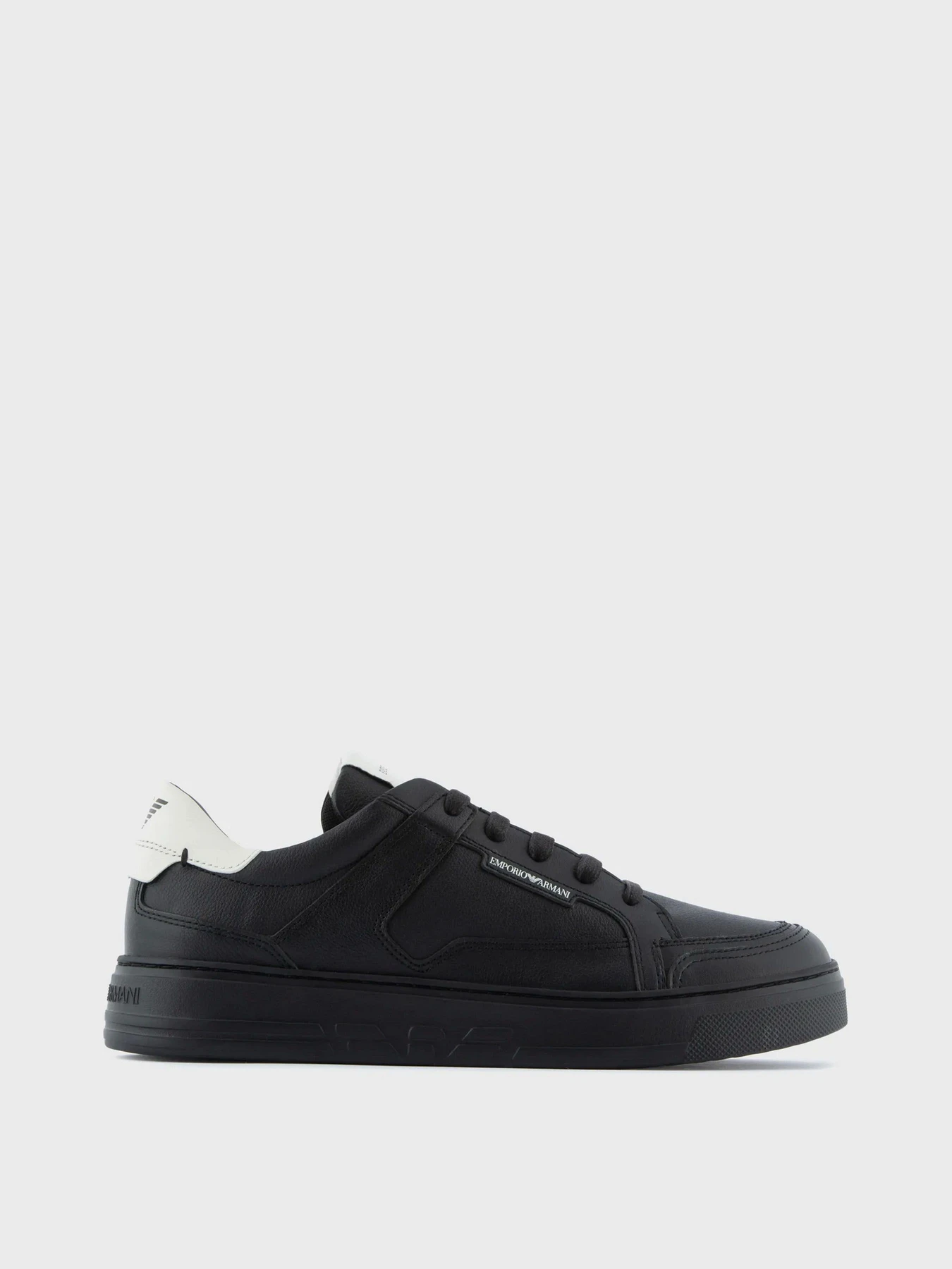 Кроссовки Emporio Armani модель X4X568-XN162-K599 Фото