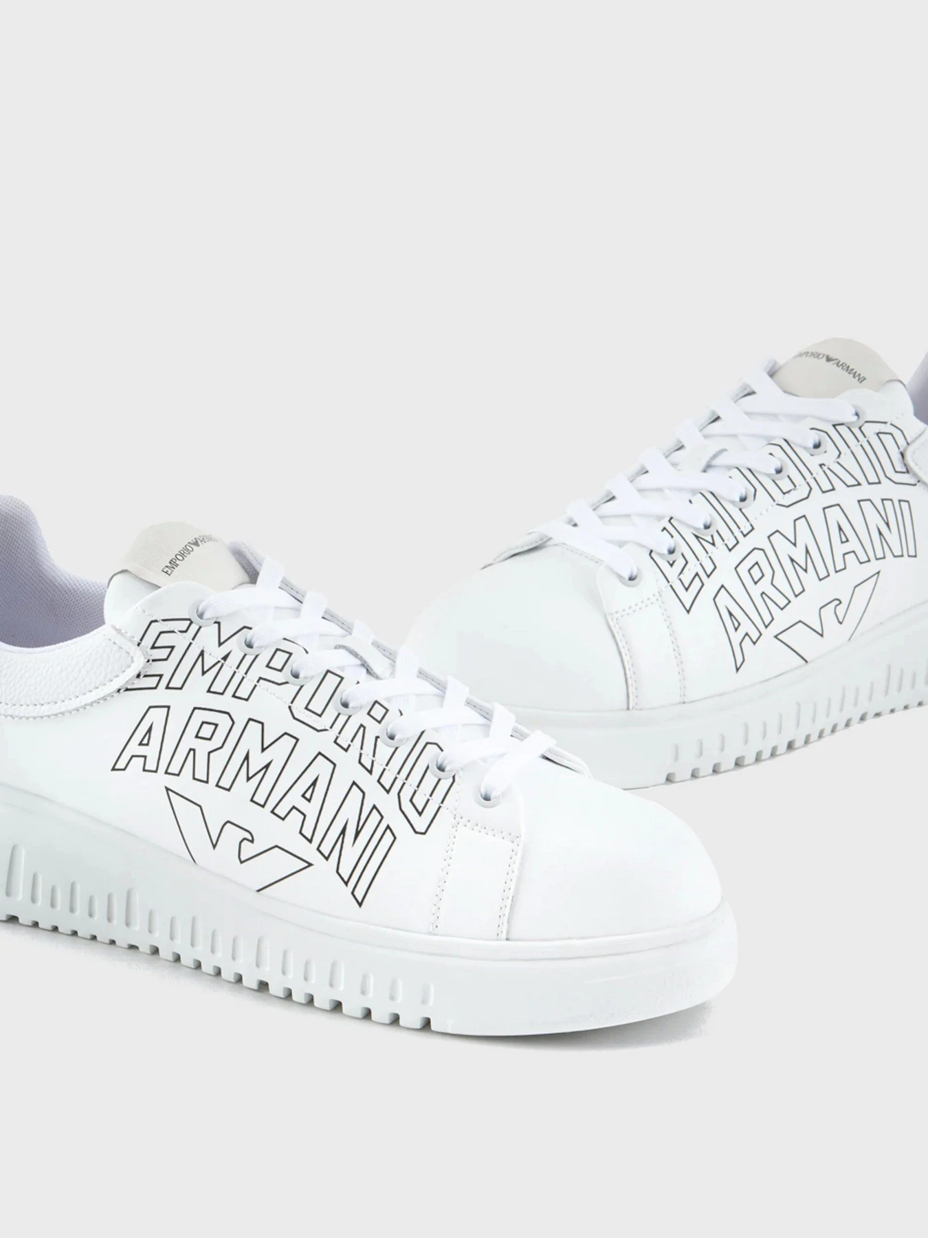 Кроссовки Emporio Armani модель X4X264-XN732-A222 Фото