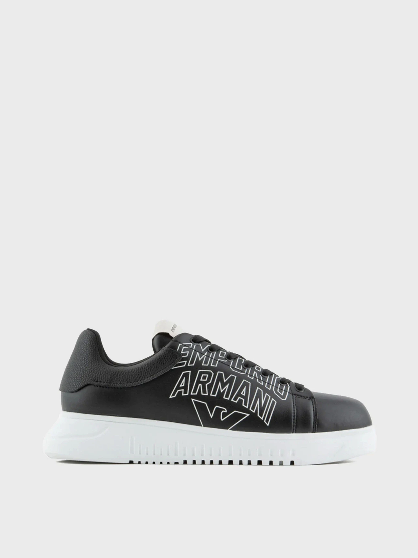 Кроссовки Emporio Armani модель X4X264-XN732-K001 Фото