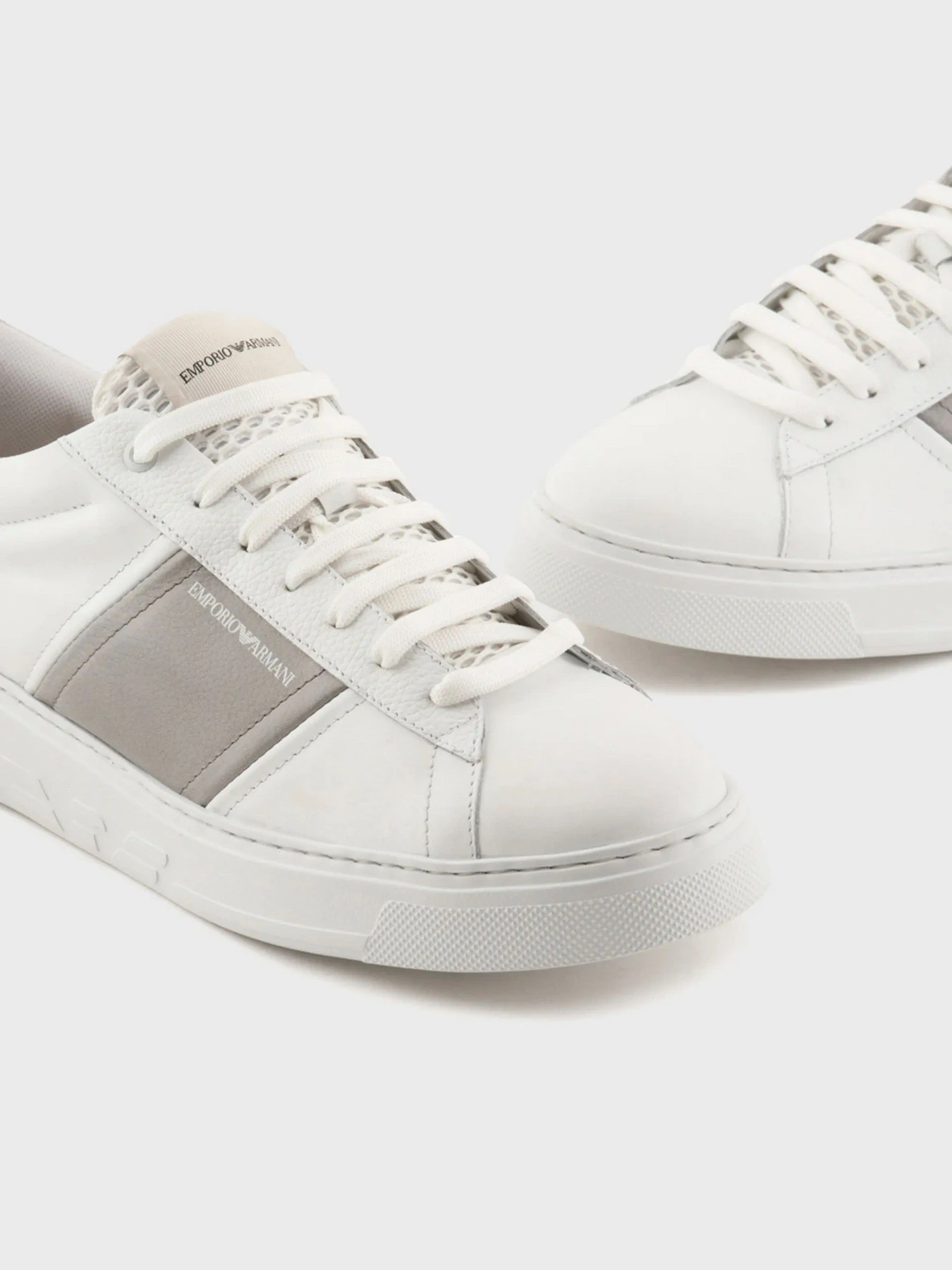 Кроссовки Emporio Armani модель X4X570-XN840-K525 Кроссовки Emporio Armani модель X4X570-XN840-K525 Фото
