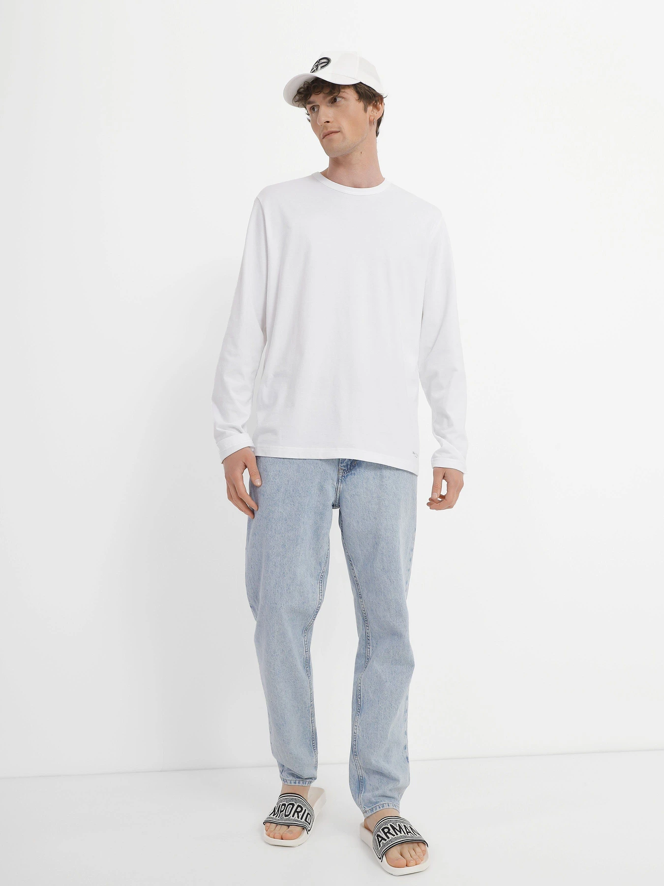 Шльопанці Emporio Armani модель X4P123-XD230-D611 Шльопанці Emporio Armani модель X4P123-XD230-D611 Фото