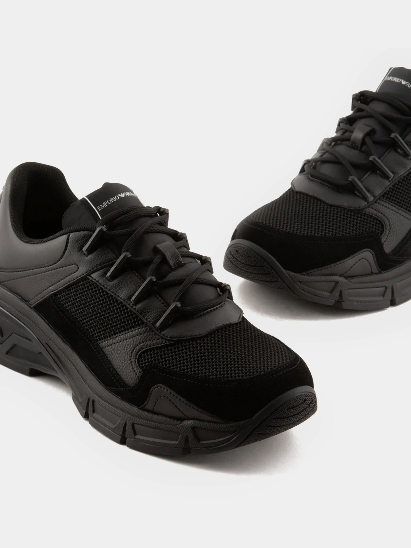 Кроссовки Emporio Armani модель X4X625-XN799-R926 Фото