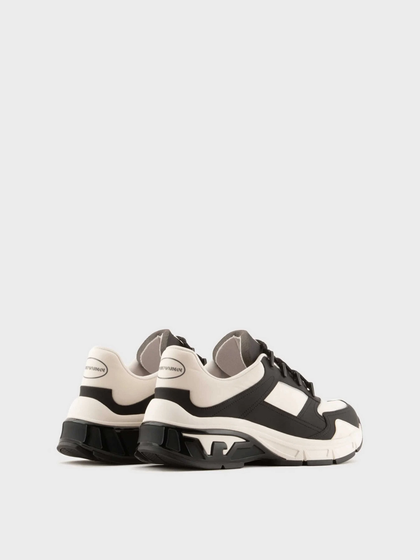 Кроссовки Emporio Armani Travel Essentials модель X4X626-XN800-N814 Фото