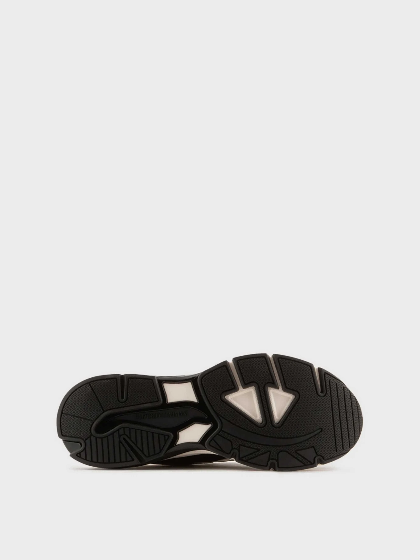 Кроссовки Emporio Armani Travel Essentials модель X4X626-XN800-N814 Фото