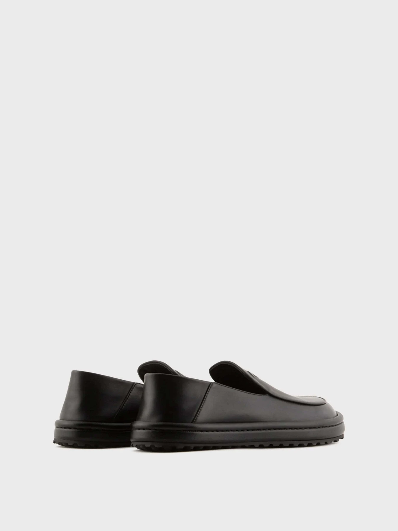 Слипоны и мокасины Emporio Armani модель X4J109-XF668-00002 Фото