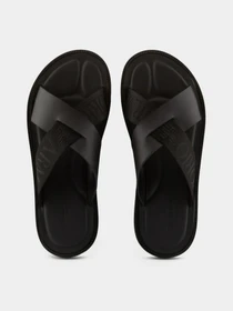 Шльопанці Emporio Armani модель X4P124-XN787-K001 Фото