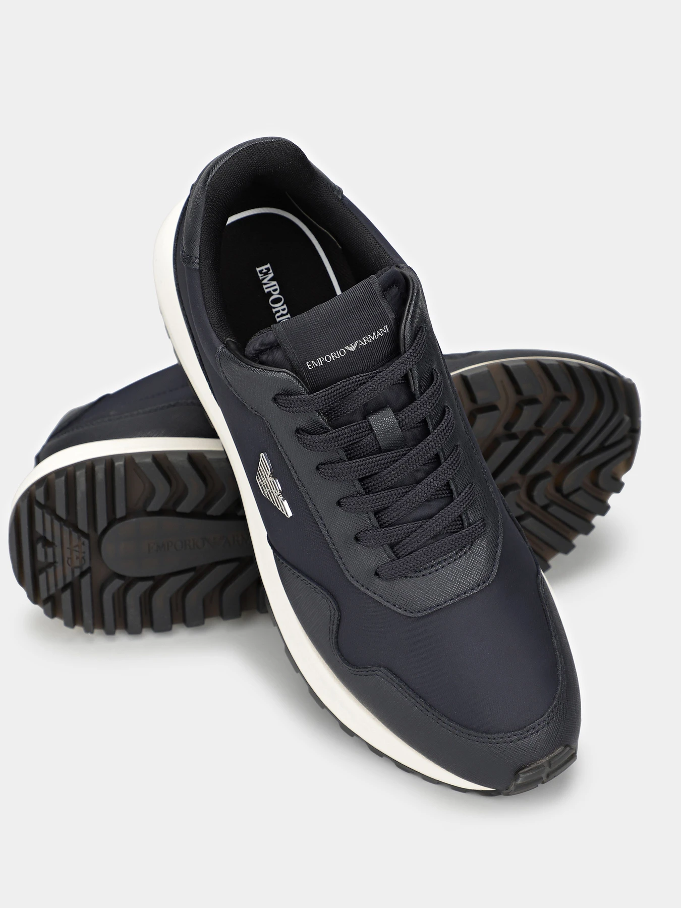 Кросівки Emporio Armani модель X4X630-XN877-N151 Фото