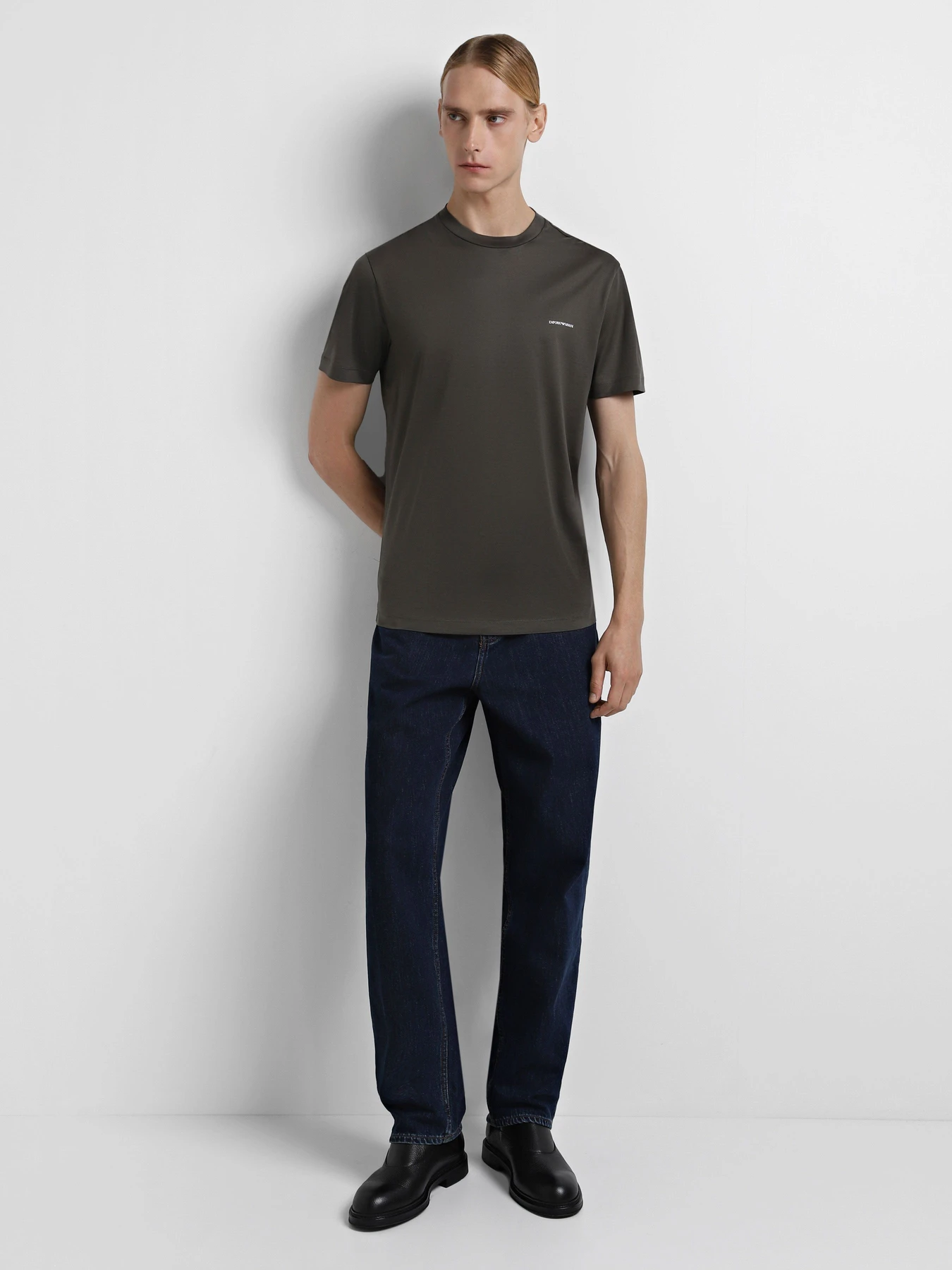 Ботинки и сапоги Emporio Armani модель X4M389-XF583-00002 Ботинки и сапоги Emporio Armani модель X4M389-XF583-00002 Фото