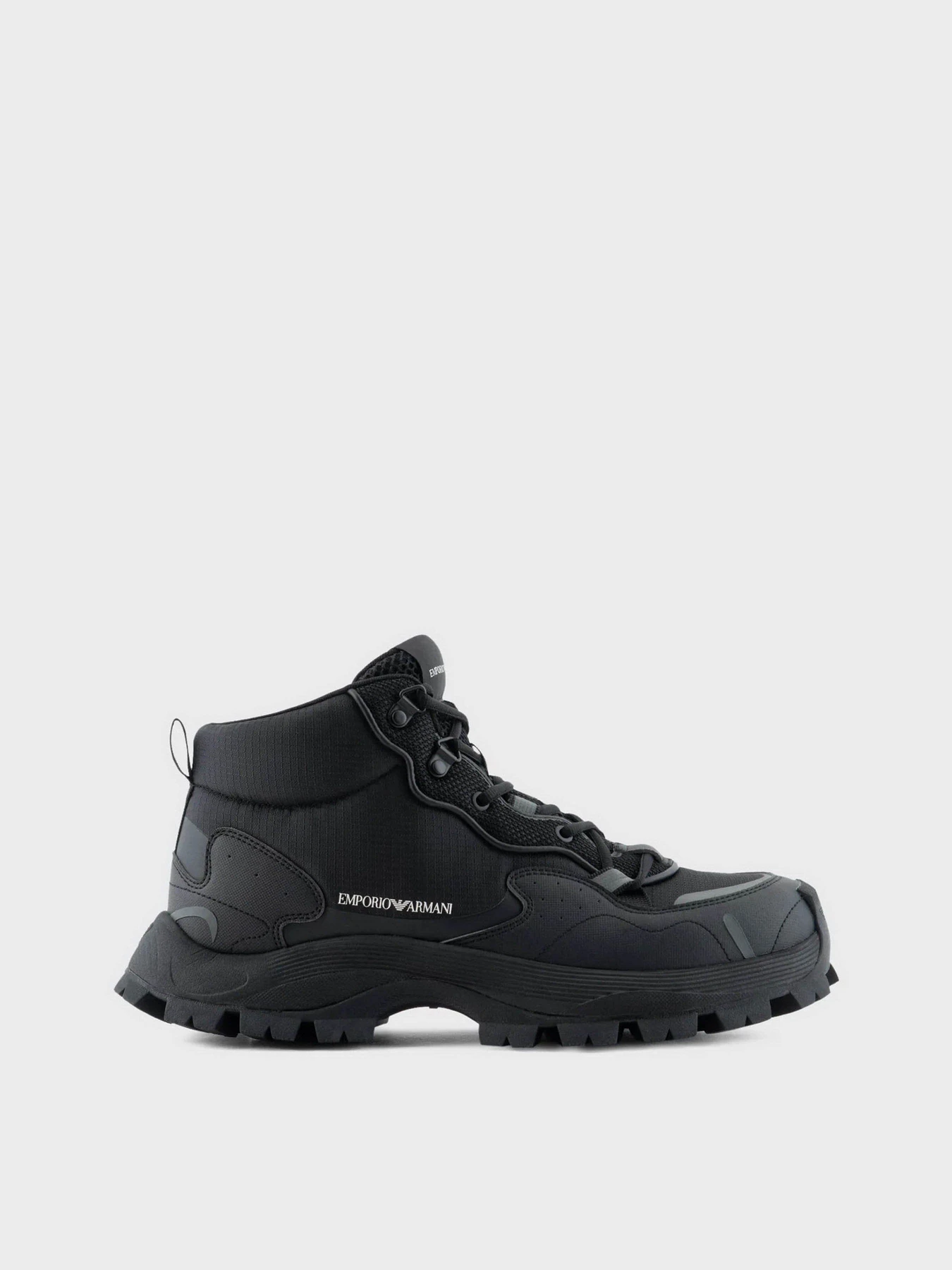 Ботинки и сапоги Emporio Armani модель X4Z127-XN939-A083 Ботинки и сапоги Emporio Armani модель X4Z127-XN939-A083 Фото