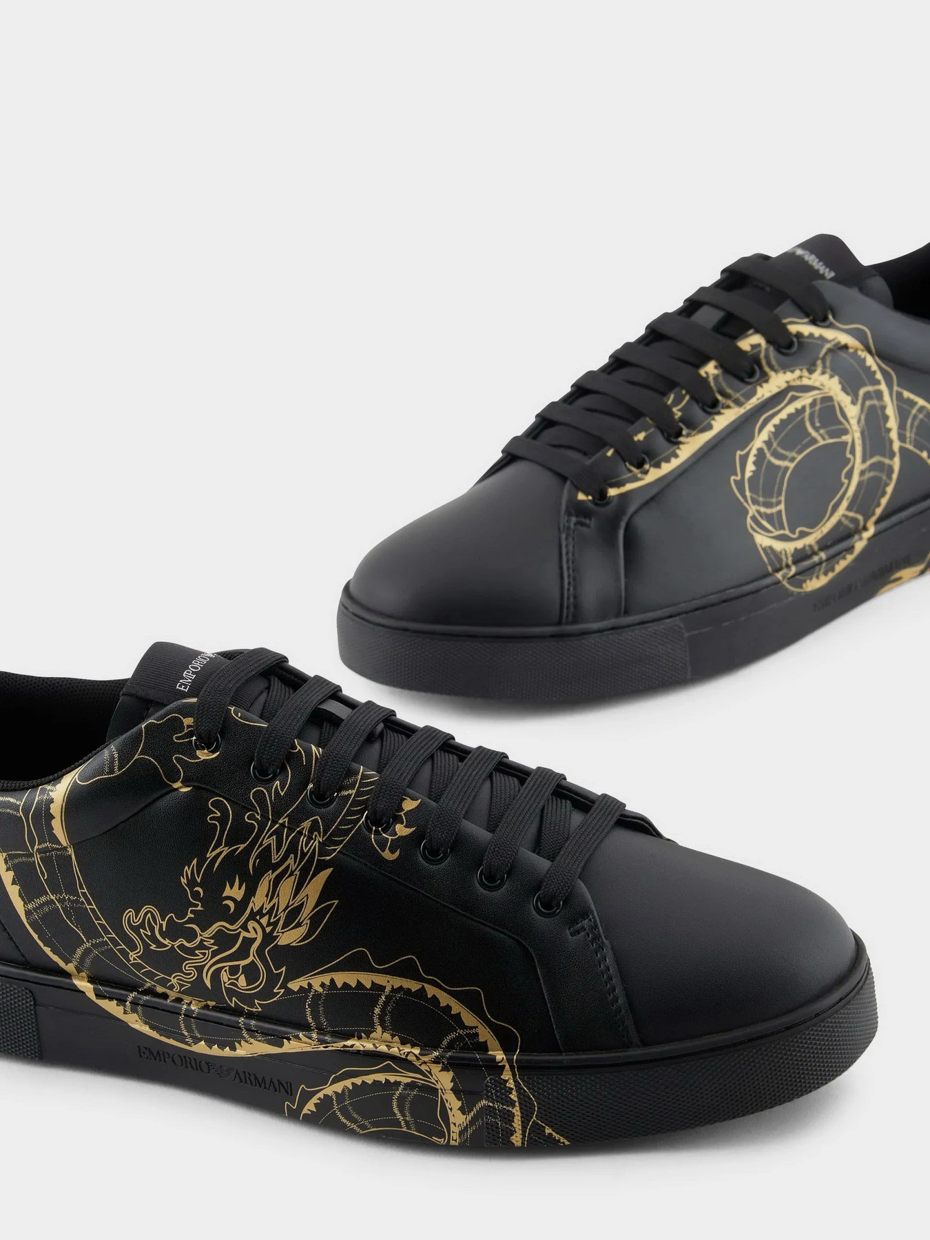 Кеды Emporio Armani Chinese New Year модель EM000018-AF10032-UC001 Кеды Emporio Armani Chinese New Year модель EM000018-AF10032-UC001 Фото