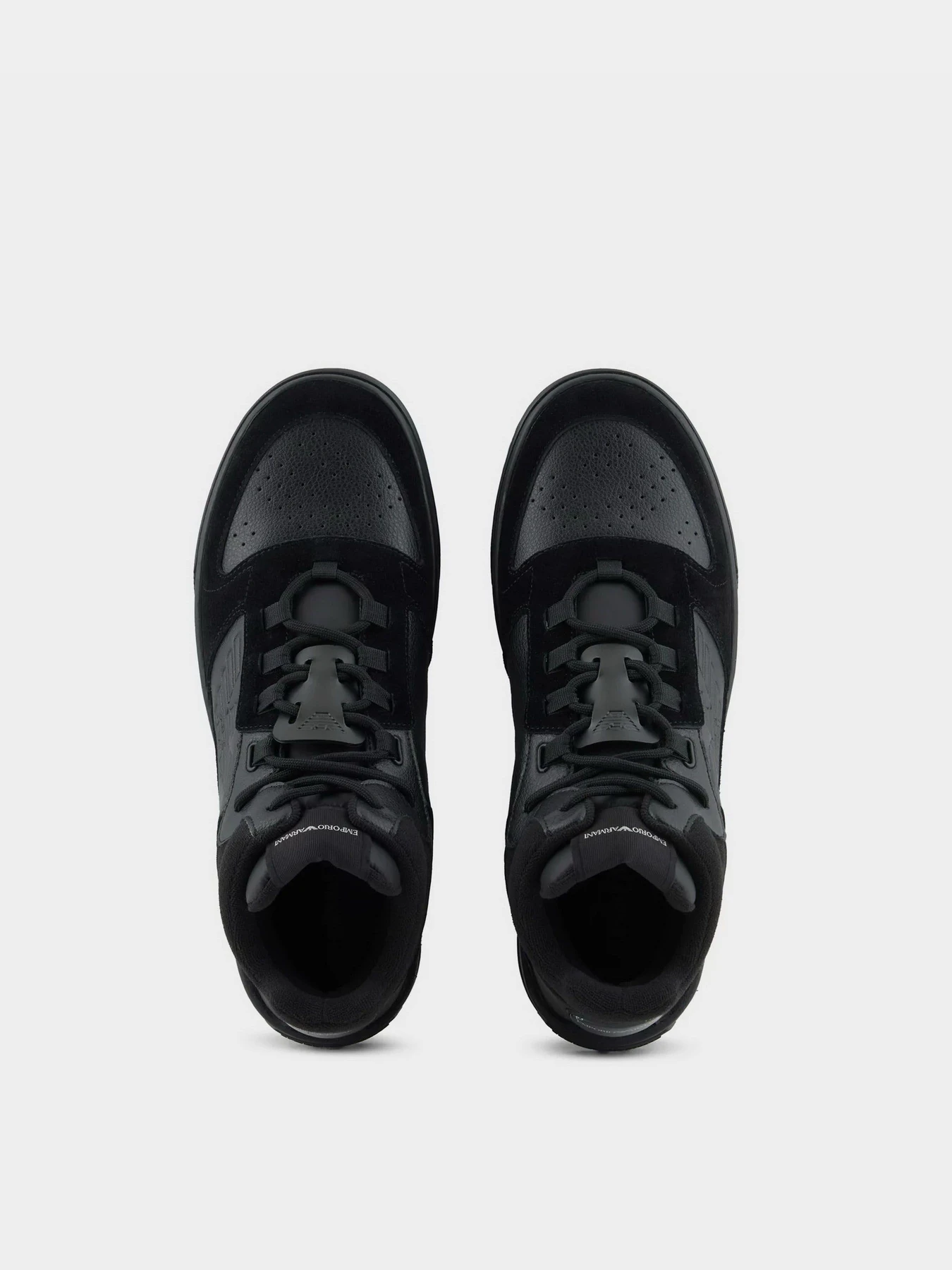 Кроссовки Emporio Armani модель X4Z129-XR071-00002 Фото