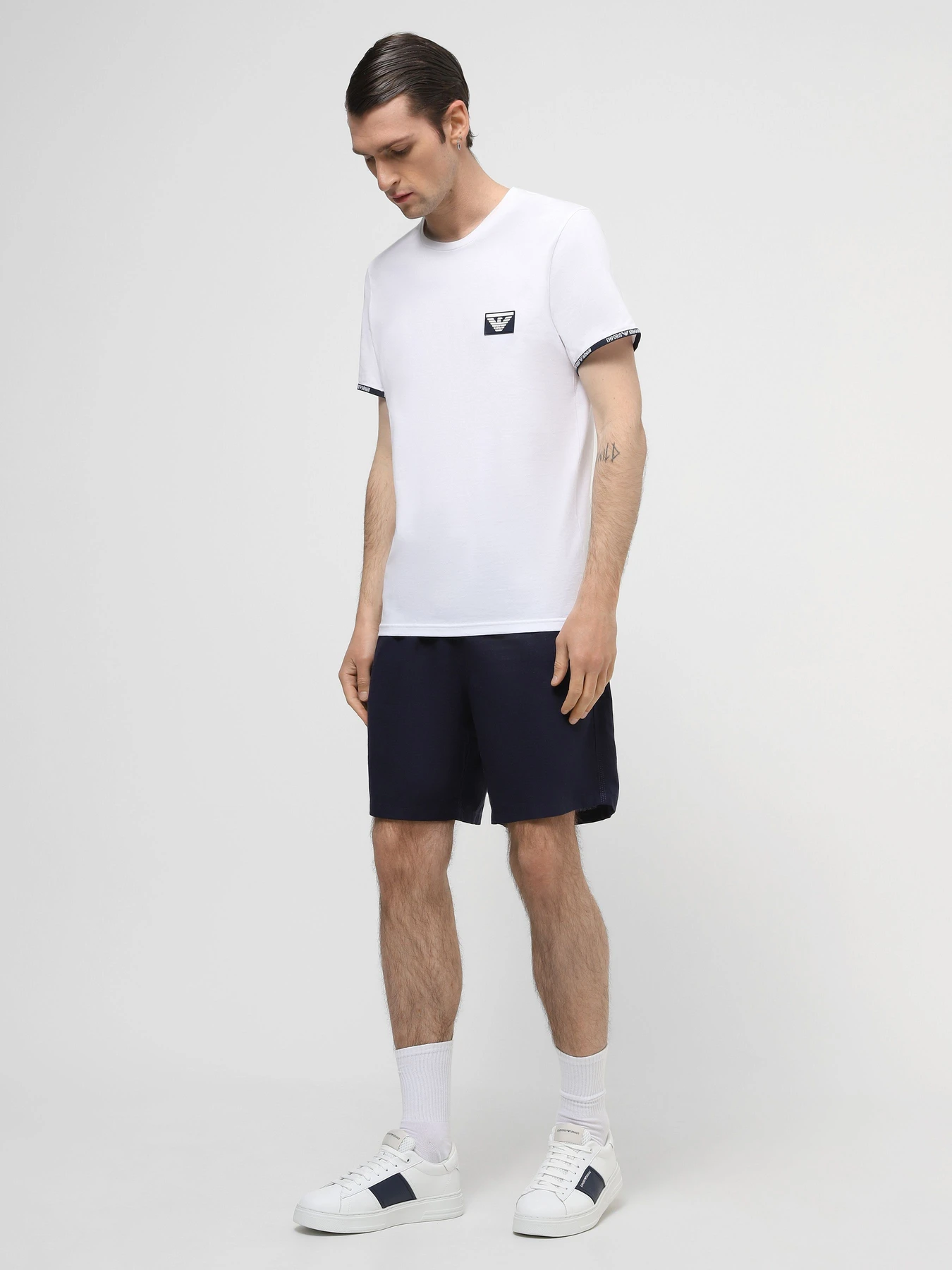 Кроссовки Emporio Armani модель X4X570-XN840-T849 Фото