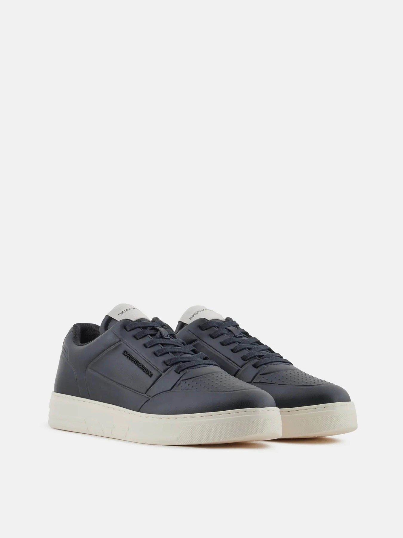 Кроссовки Emporio Armani модель X4X677-XF805-00285 Кроссовки Emporio Armani модель X4X677-XF805-00285 Фото