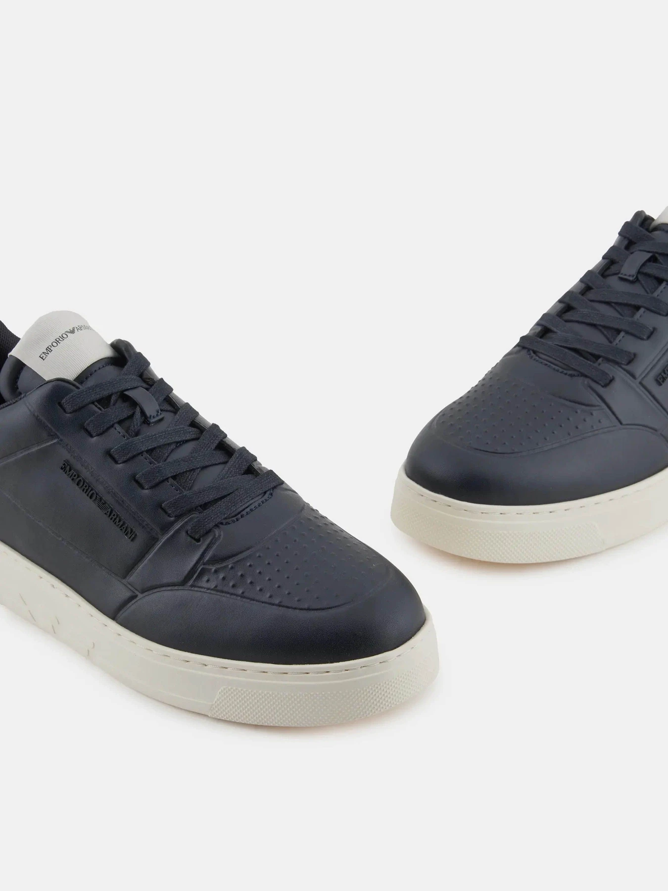 Кроссовки Emporio Armani модель X4X677-XF805-00285 Кроссовки Emporio Armani модель X4X677-XF805-00285 Фото
