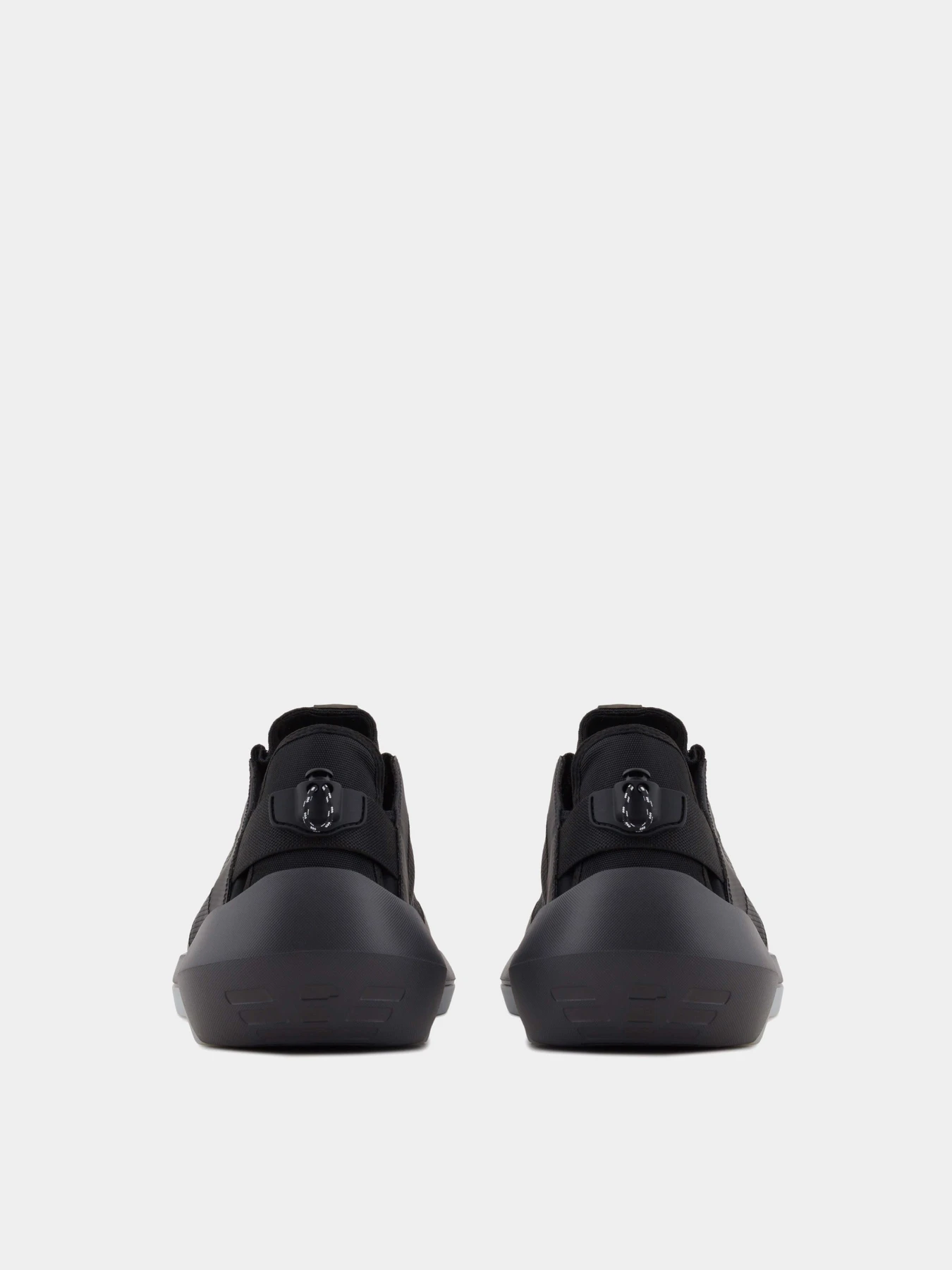 Кросівки Emporio Armani модель EM001675-AF14764-ZC004 Фото