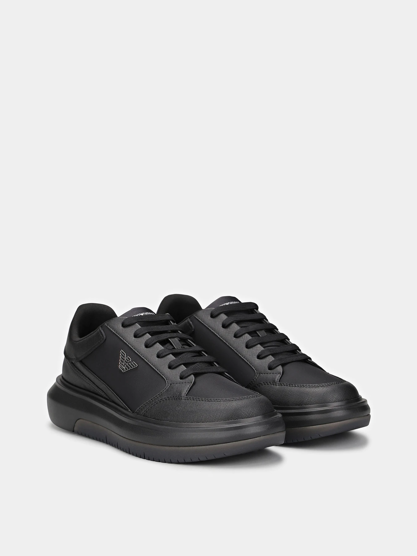 Кроссовки Emporio Armani модель X4X633-XR325-K001 Фото