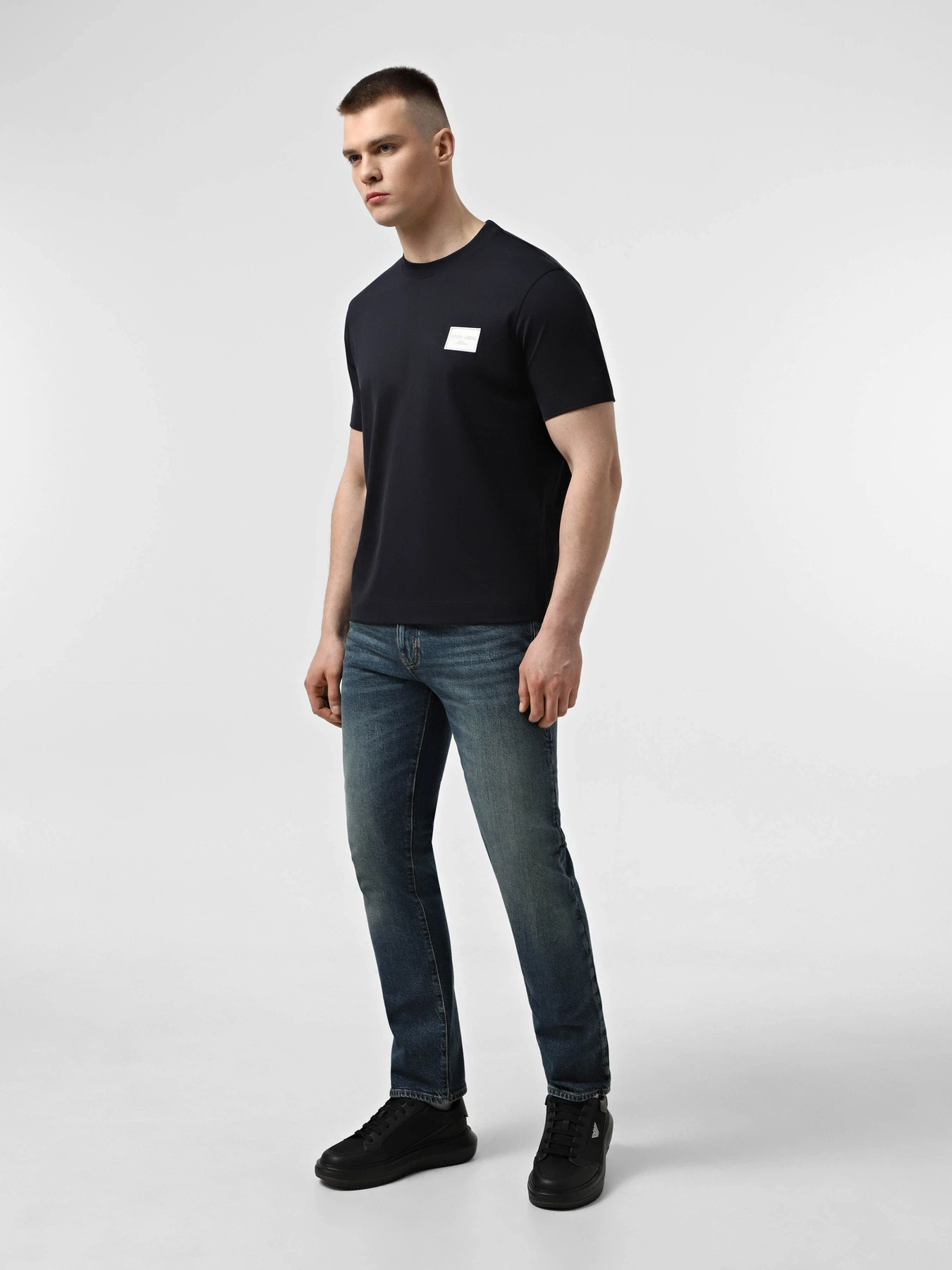 Кроссовки Emporio Armani модель X4X633-XR325-K001 Фото