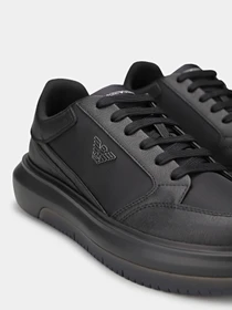 Кроссовки Emporio Armani модель X4X633-XR325-K001 Фото