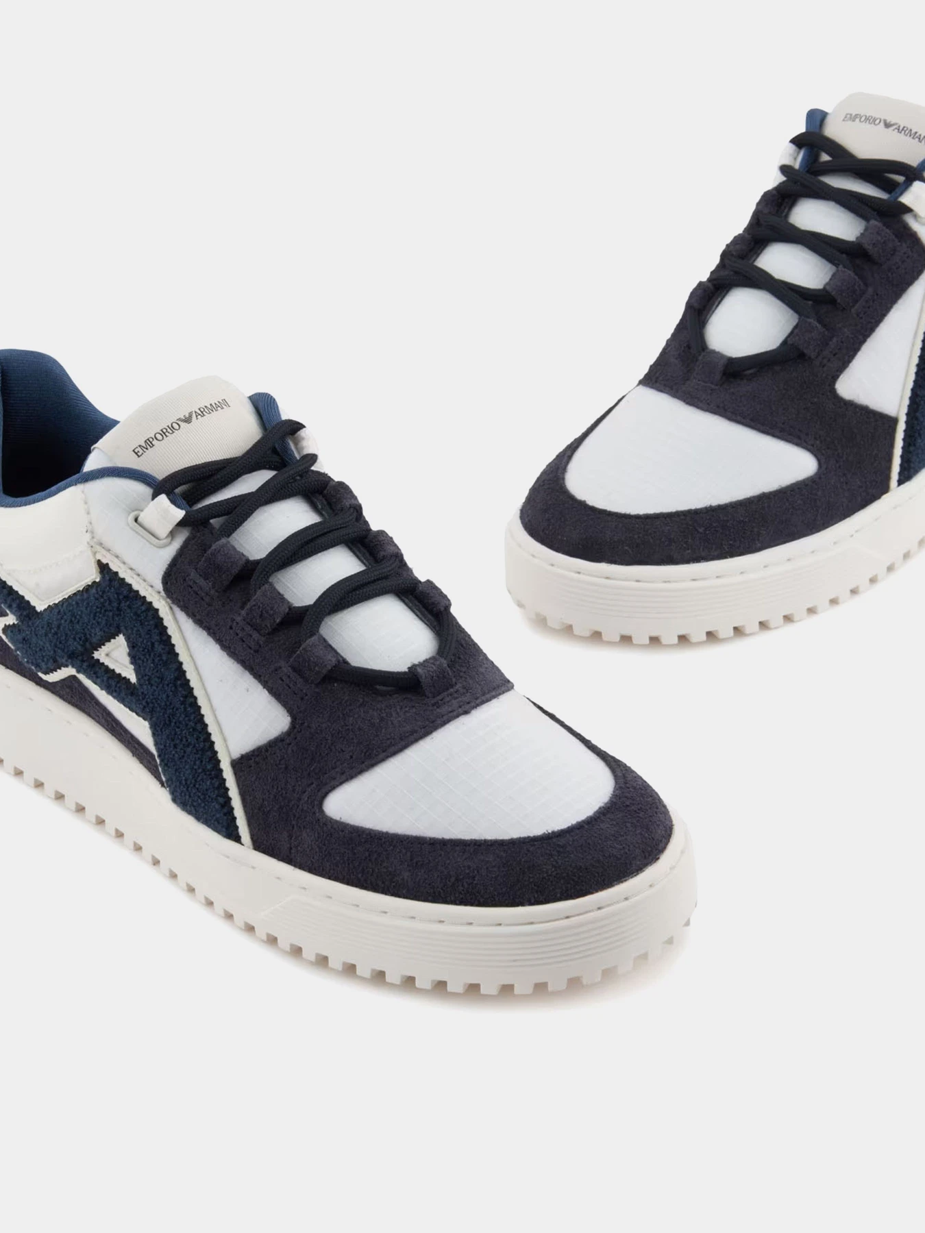 Кроссовки Emporio Armani модель X4X636-XR330-U573 Кроссовки Emporio Armani модель X4X636-XR330-U573 Фото