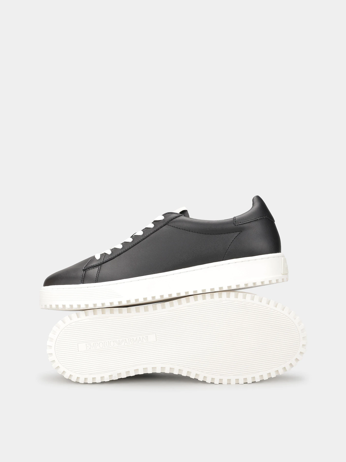 Кроссовки Emporio Armani модель X4X690-XF846-00002 Кроссовки Emporio Armani модель X4X690-XF846-00002 Фото