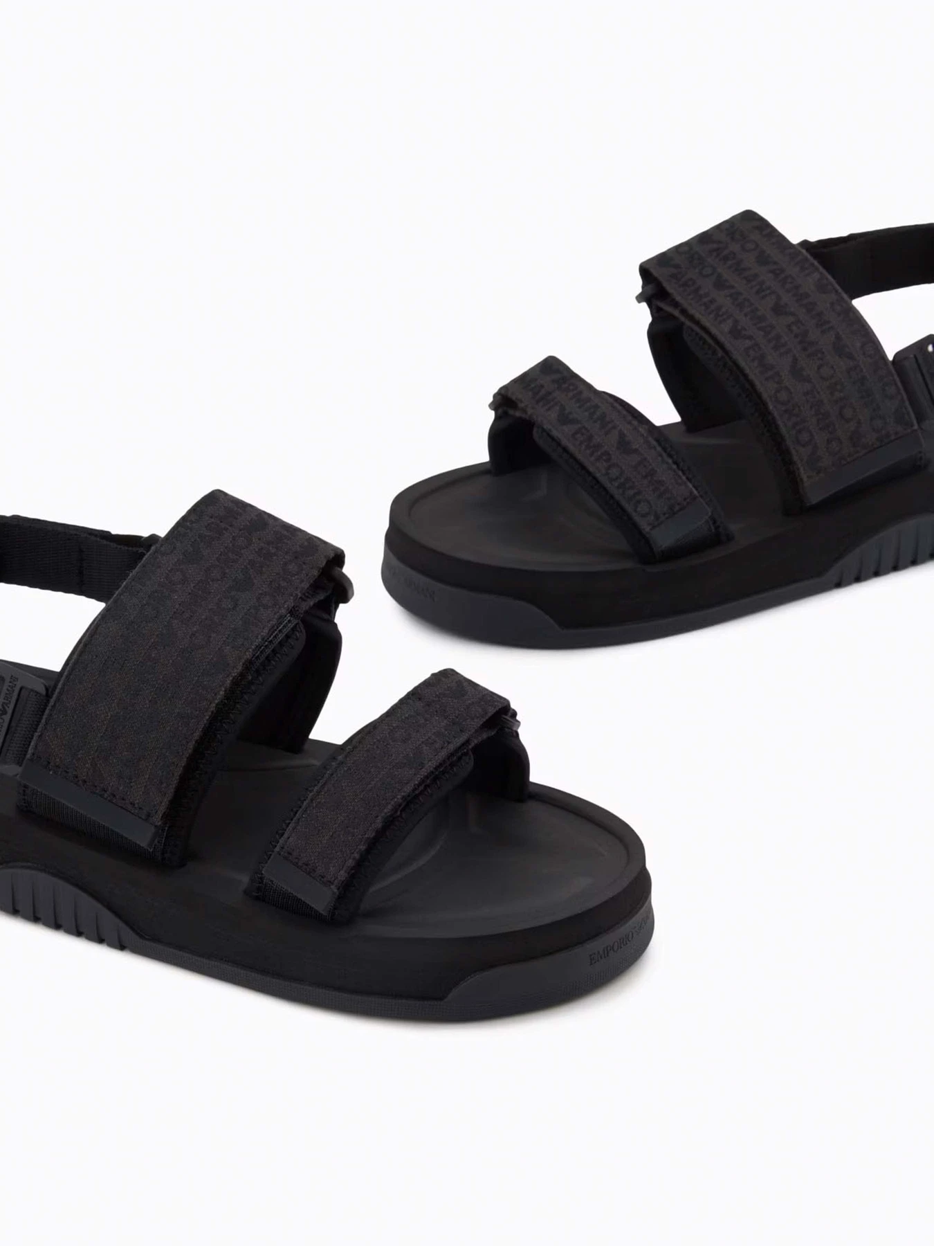Сандалии Emporio Armani модель X4P141-XR343-K001 Сандалии Emporio Armani модель X4P141-XR343-K001 Фото