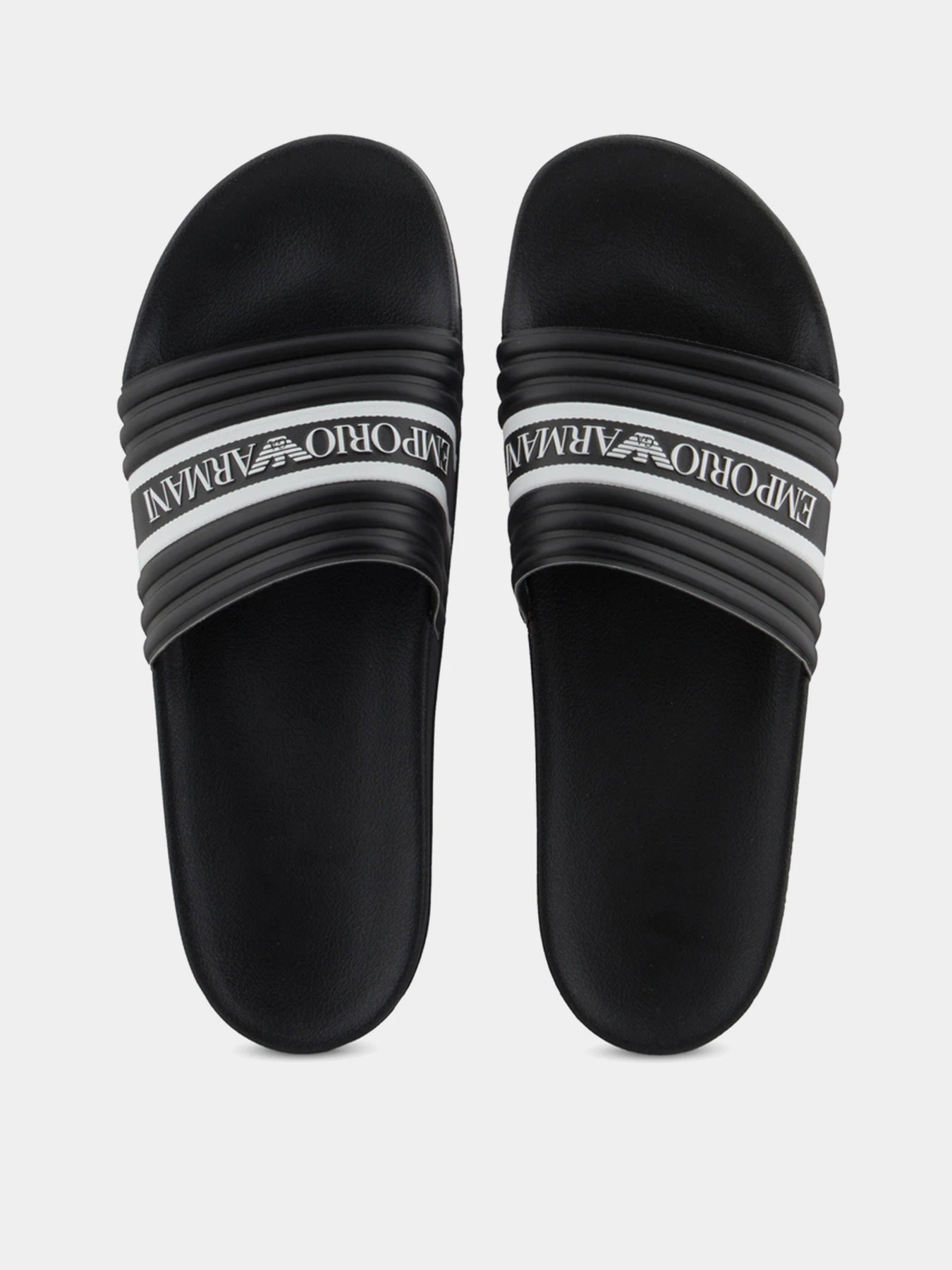 Шлёпанцы Emporio Armani модель XVPS14-XR277-U532 Шлёпанцы Emporio Armani модель XVPS14-XR277-U532 Фото