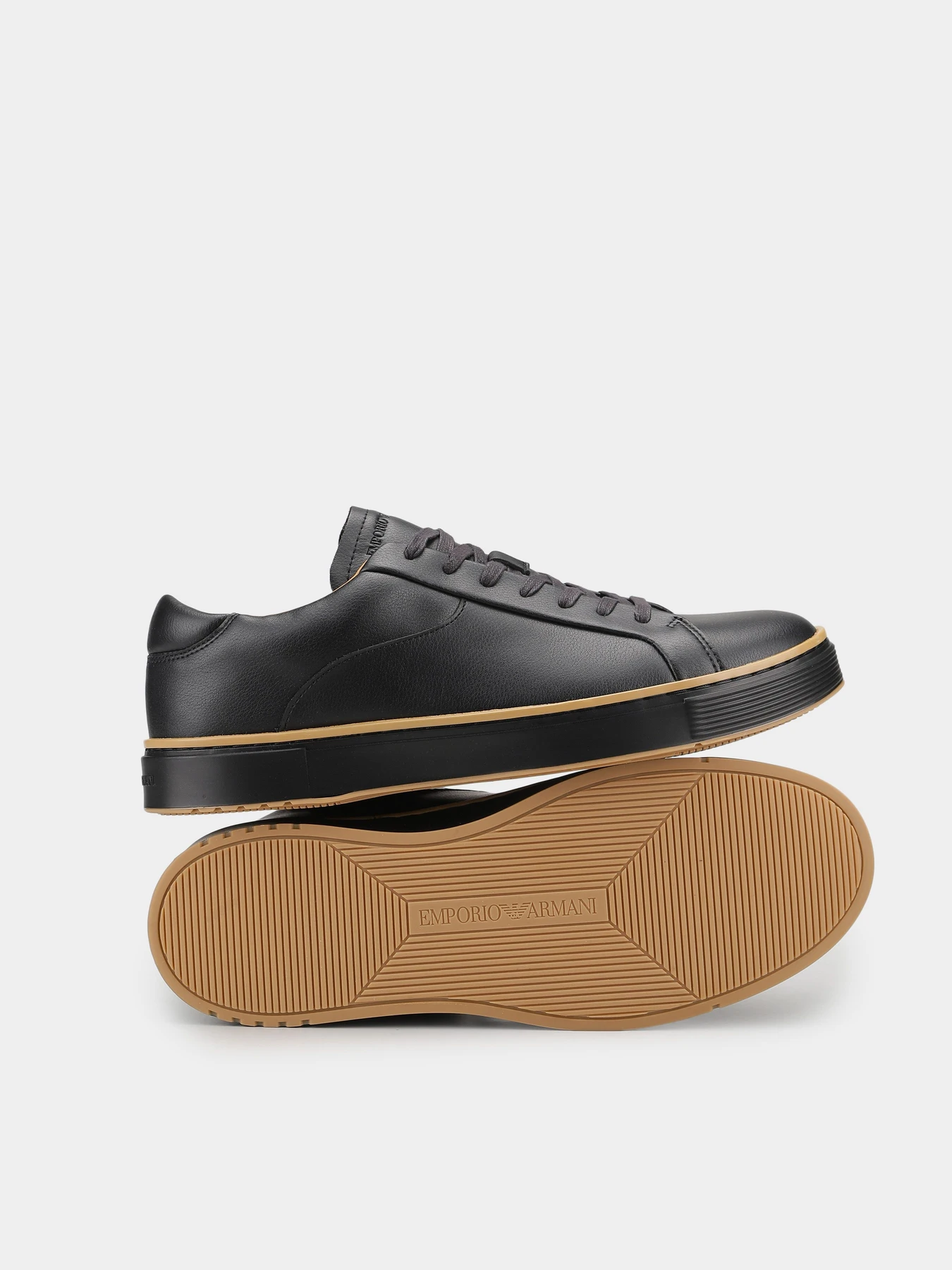 Кеды Emporio Armani модель EM003081-AF18228-UC001 Кеды Emporio Armani модель EM003081-AF18228-UC001 Фото