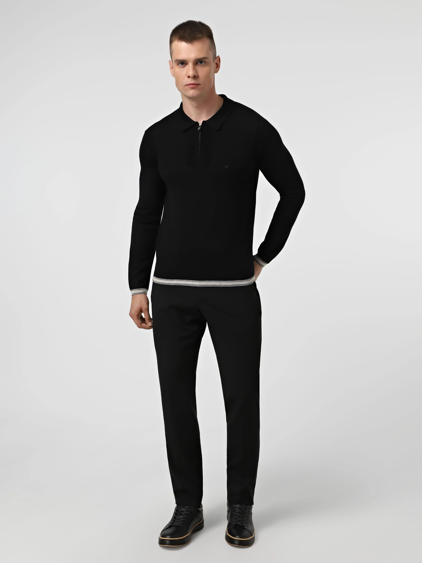 Кеды Emporio Armani модель EM003081-AF18228-UC001 Кеды Emporio Armani модель EM003081-AF18228-UC001 Фото