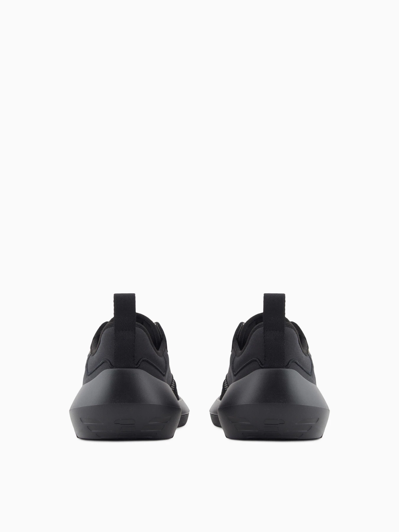 Кроссовки Emporio Armani модель EM003667-AF19533-UC001 Фото