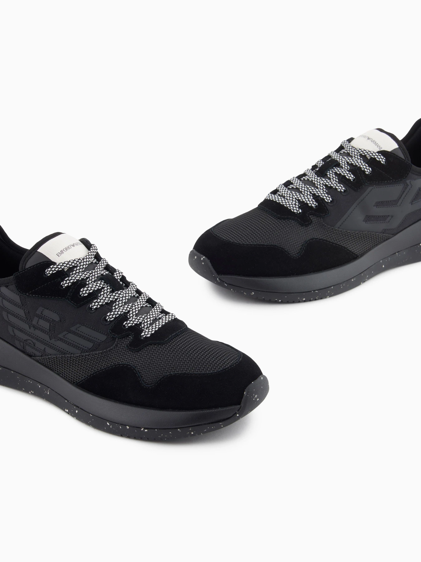 Кроссовки Emporio Armani модель EM003667-AF19533-UC001 Фото