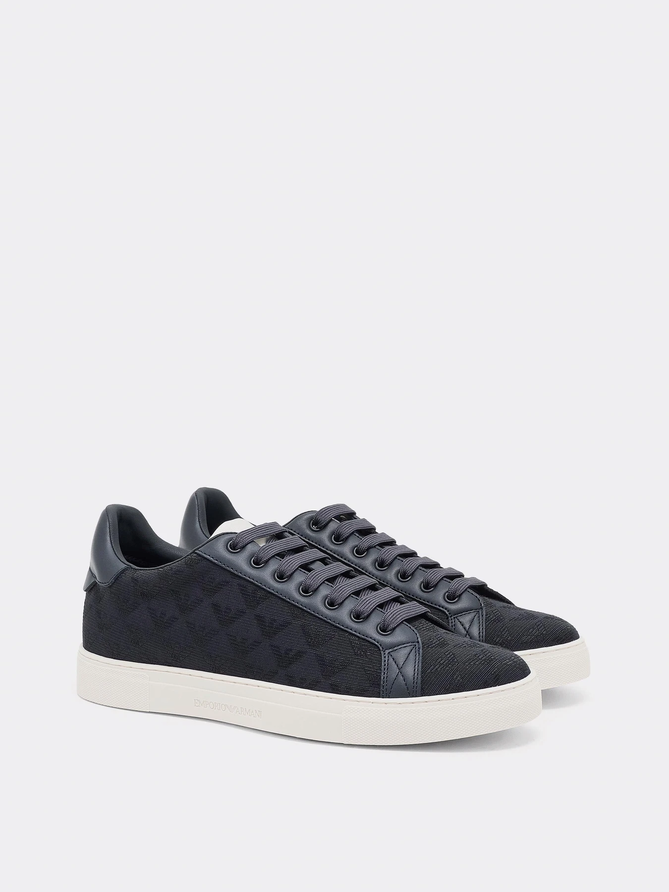 Кеды Emporio Armani модель EM003843-AF20003-MB007 Кеды Emporio Armani модель EM003843-AF20003-MB007 Фото