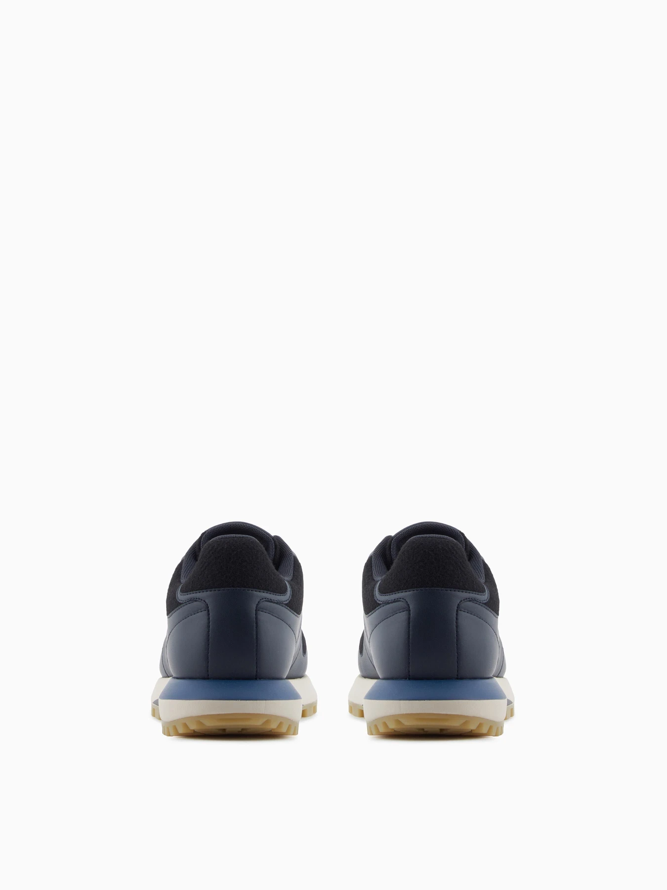 Кроссовки Emporio Armani модель EM002851-AF18013-ZB005 Фото