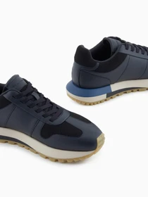 Кроссовки Emporio Armani модель EM002851-AF18013-ZB005 Фото