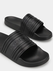 Шльопанці Emporio Armani модель EM002246-AF16403-UC001 Фото