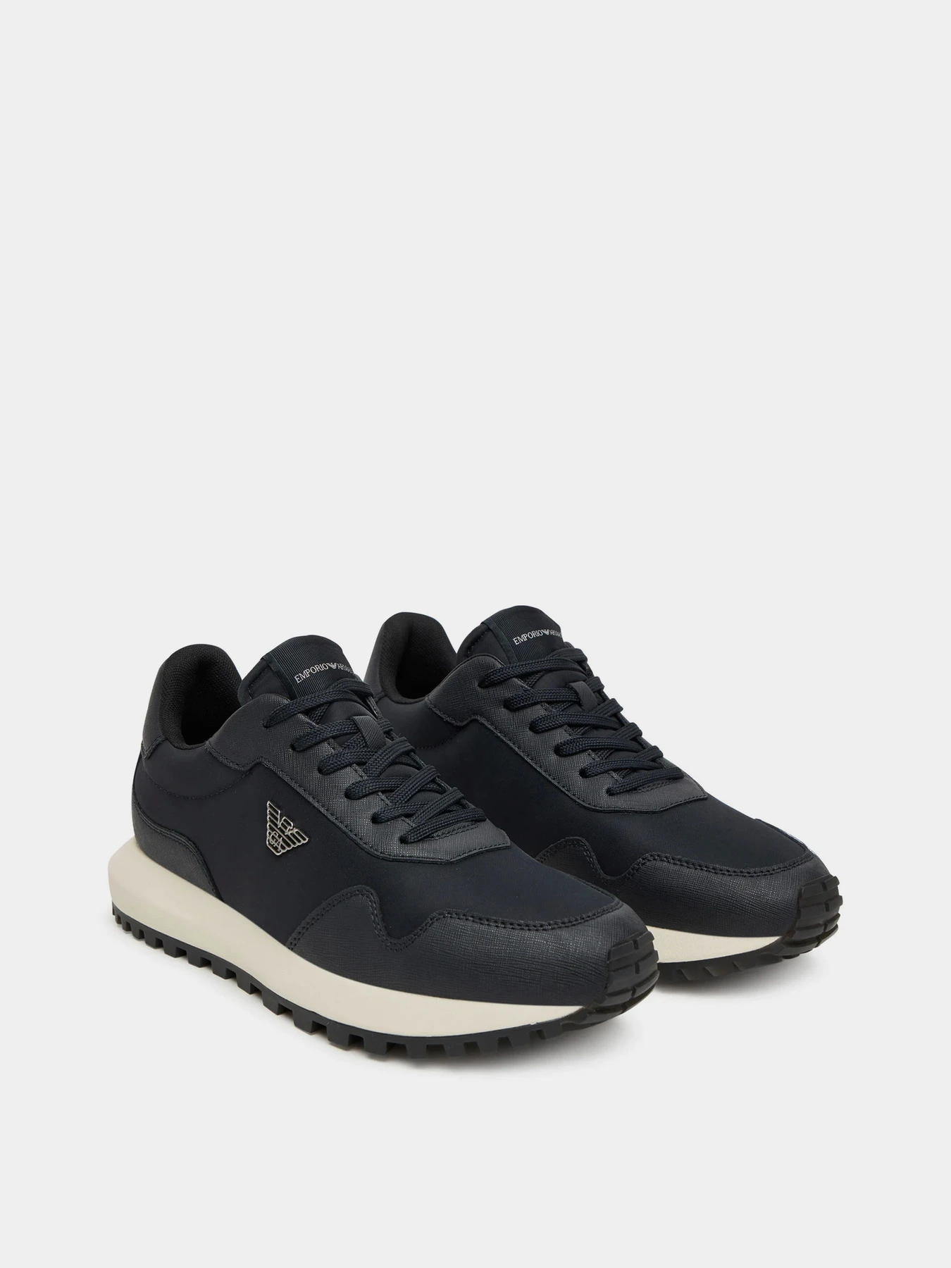 Кроссовки Emporio Armani модель EM003738-AF19532-MB007 Кроссовки Emporio Armani модель EM003738-AF19532-MB007 Фото