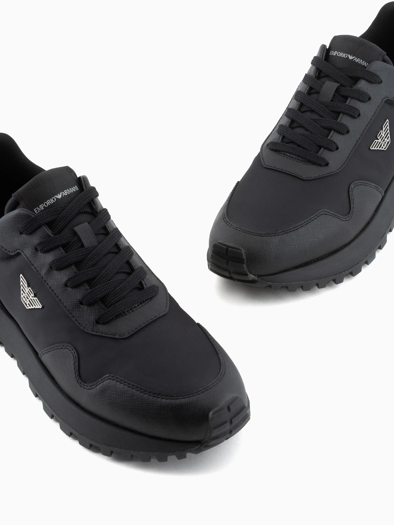 Кроссовки Emporio Armani модель EM003738-AF19532-MC005 Кроссовки Emporio Armani модель EM003738-AF19532-MC005 Фото