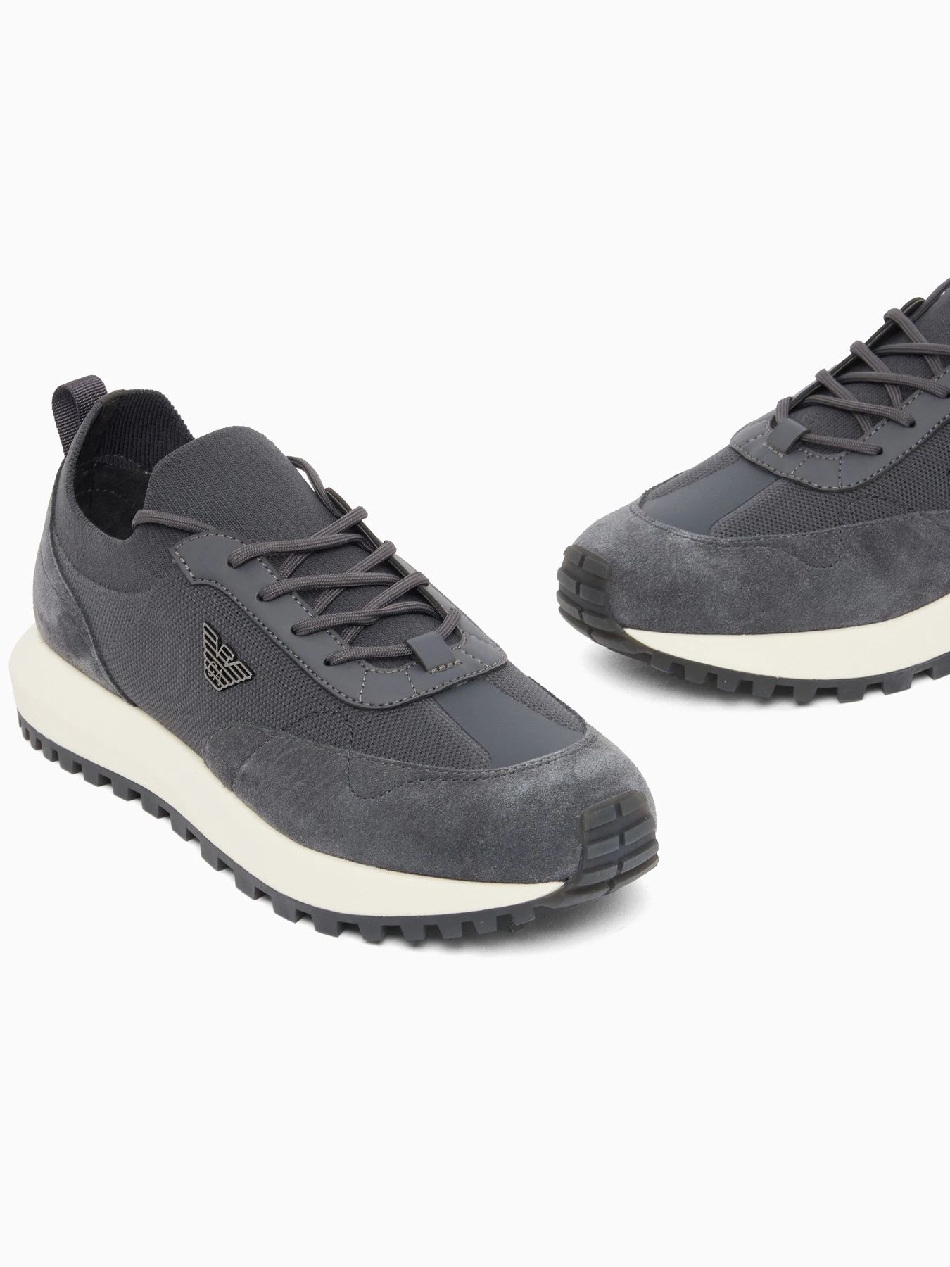 Кроссовки Emporio Armani модель EM003739-AF19724-M8478 Фото