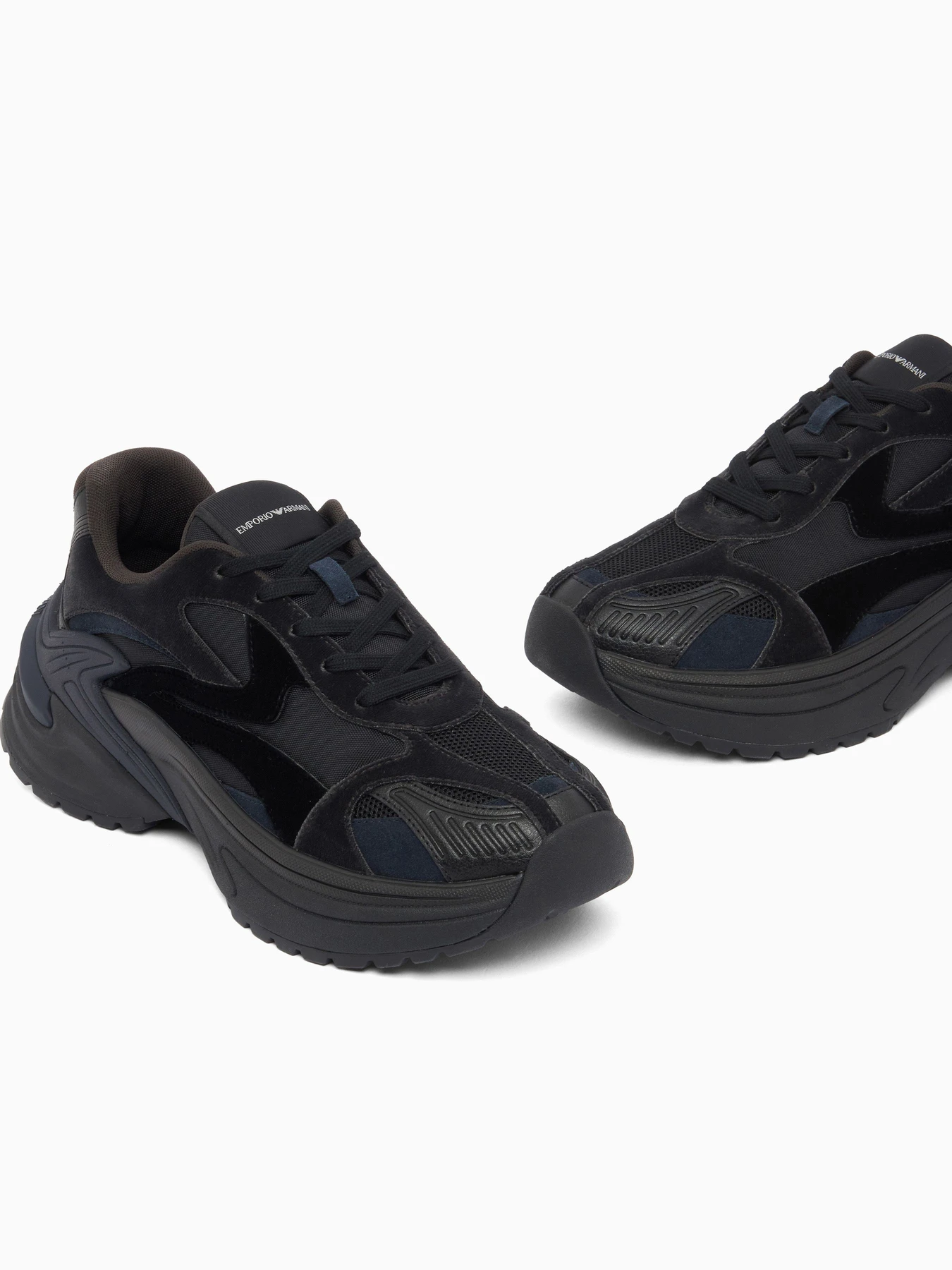Кроссовки Emporio Armani модель EM004828-AF23184-MZ312 Фото