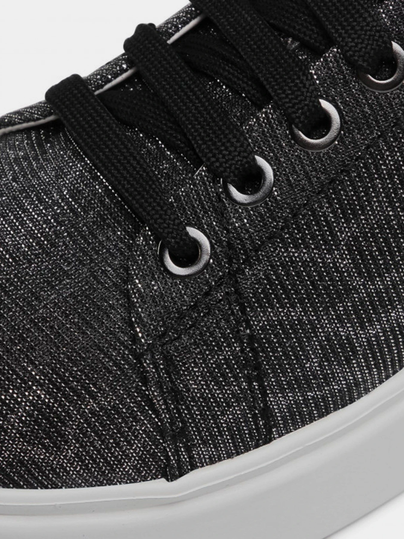 Кроссовки Emporio Armani модель X3X024-XM703-E593 Кроссовки Emporio Armani модель X3X024-XM703-E593 Фото