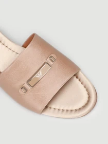 Шлёпанцы Emporio Armani модель X3P752-XF535-00124 Фото