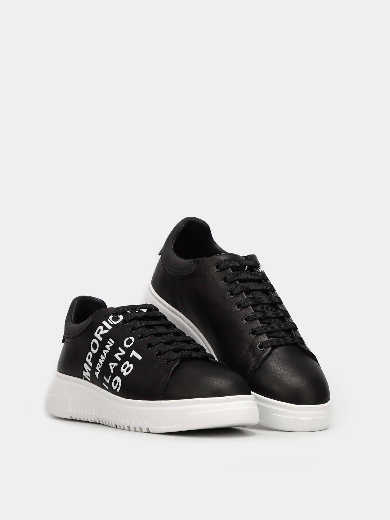 Кроссовки Emporio Armani модель X3X070-XF526-R597 Фото