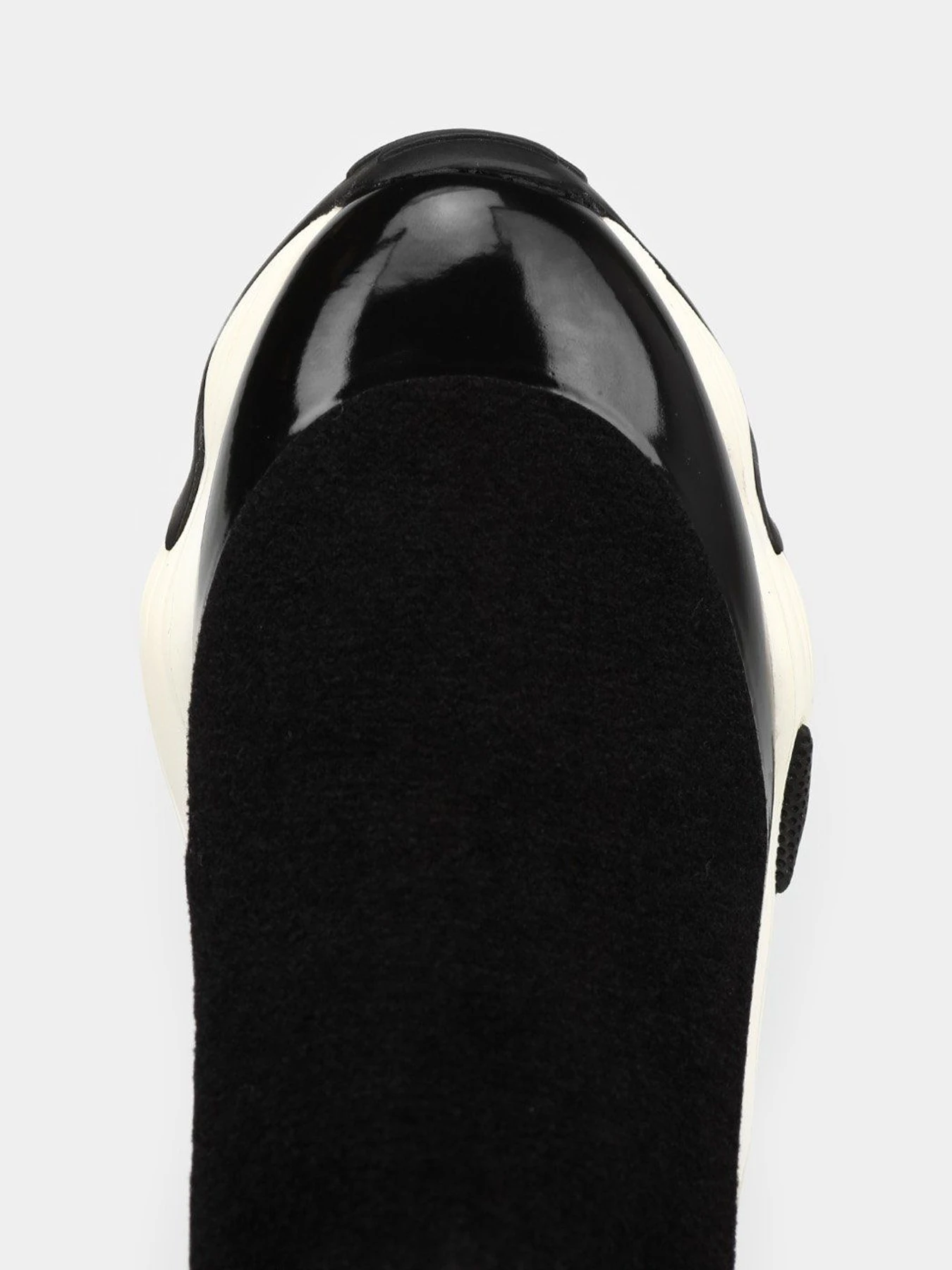 Кроссовки Emporio Armani модель X3Z049-XN030-K001 Кроссовки Emporio Armani модель X3Z049-XN030-K001 Фото